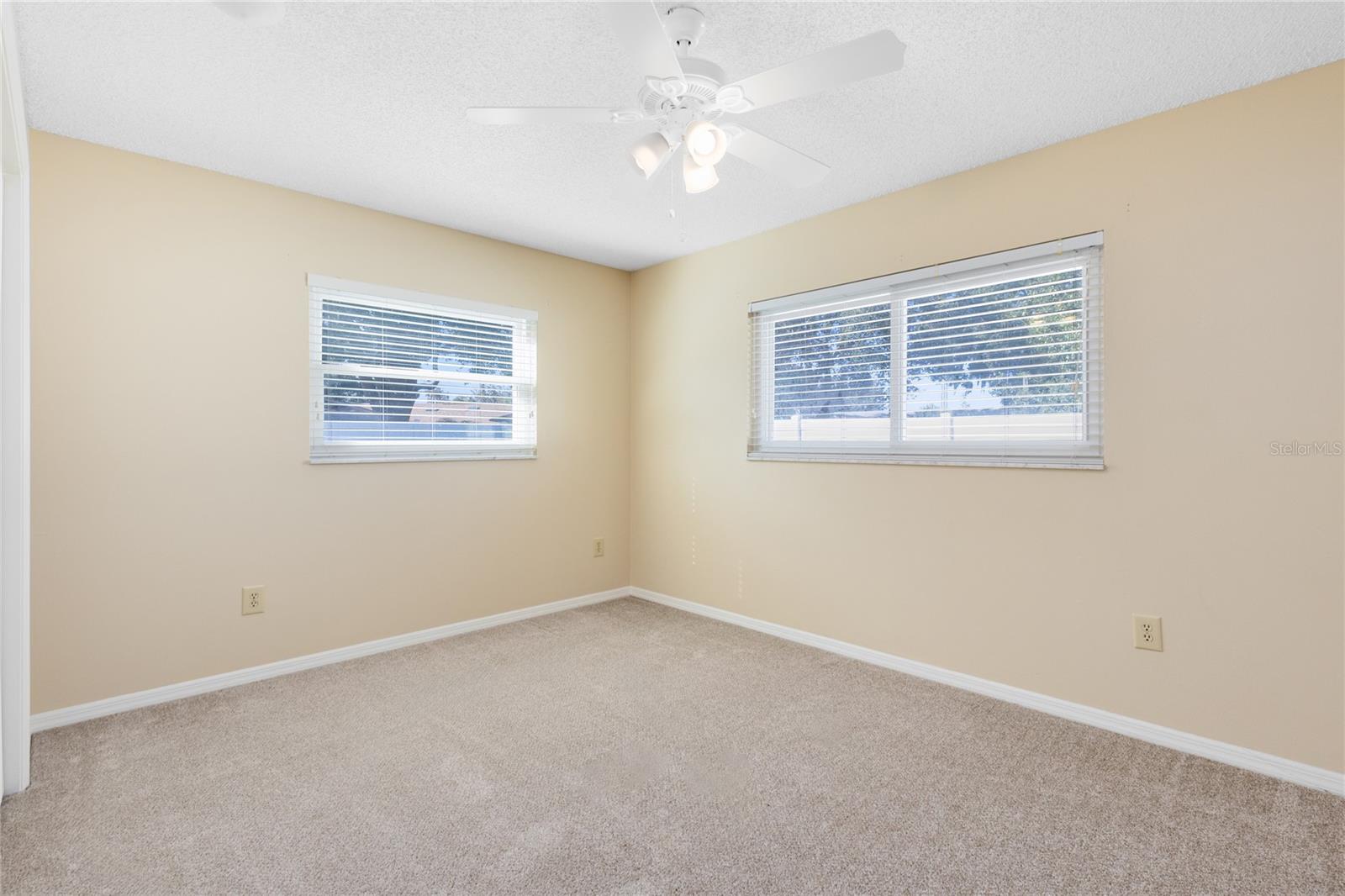 Image 20 of 32 For 2324 Robert Court