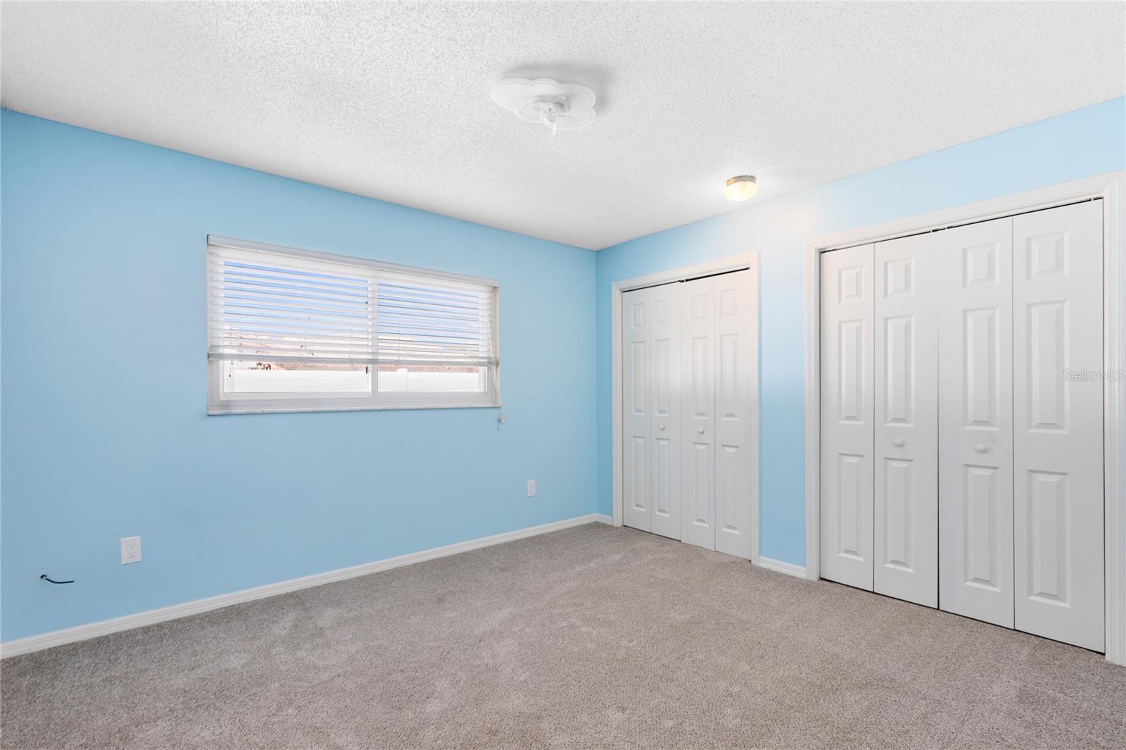 Image 22 of 32 For 2324 Robert Court