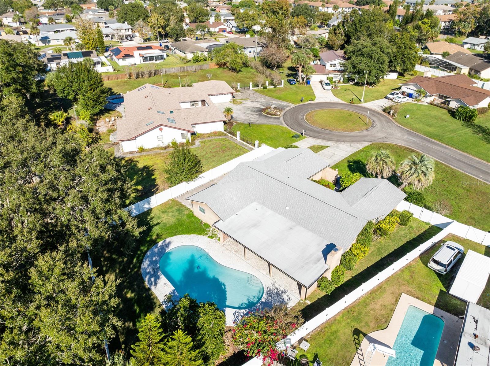 Image 27 of 32 For 2324 Robert Court