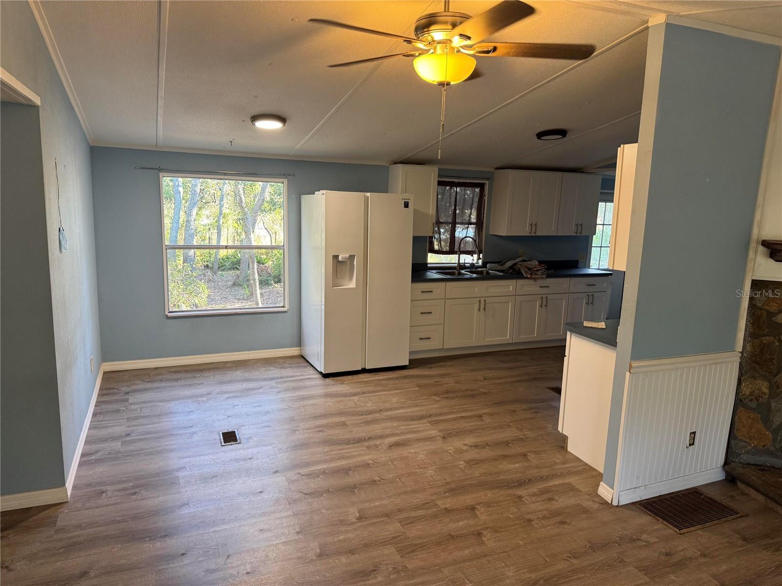 Image 10 of 21 For 13218 Vivian Lane