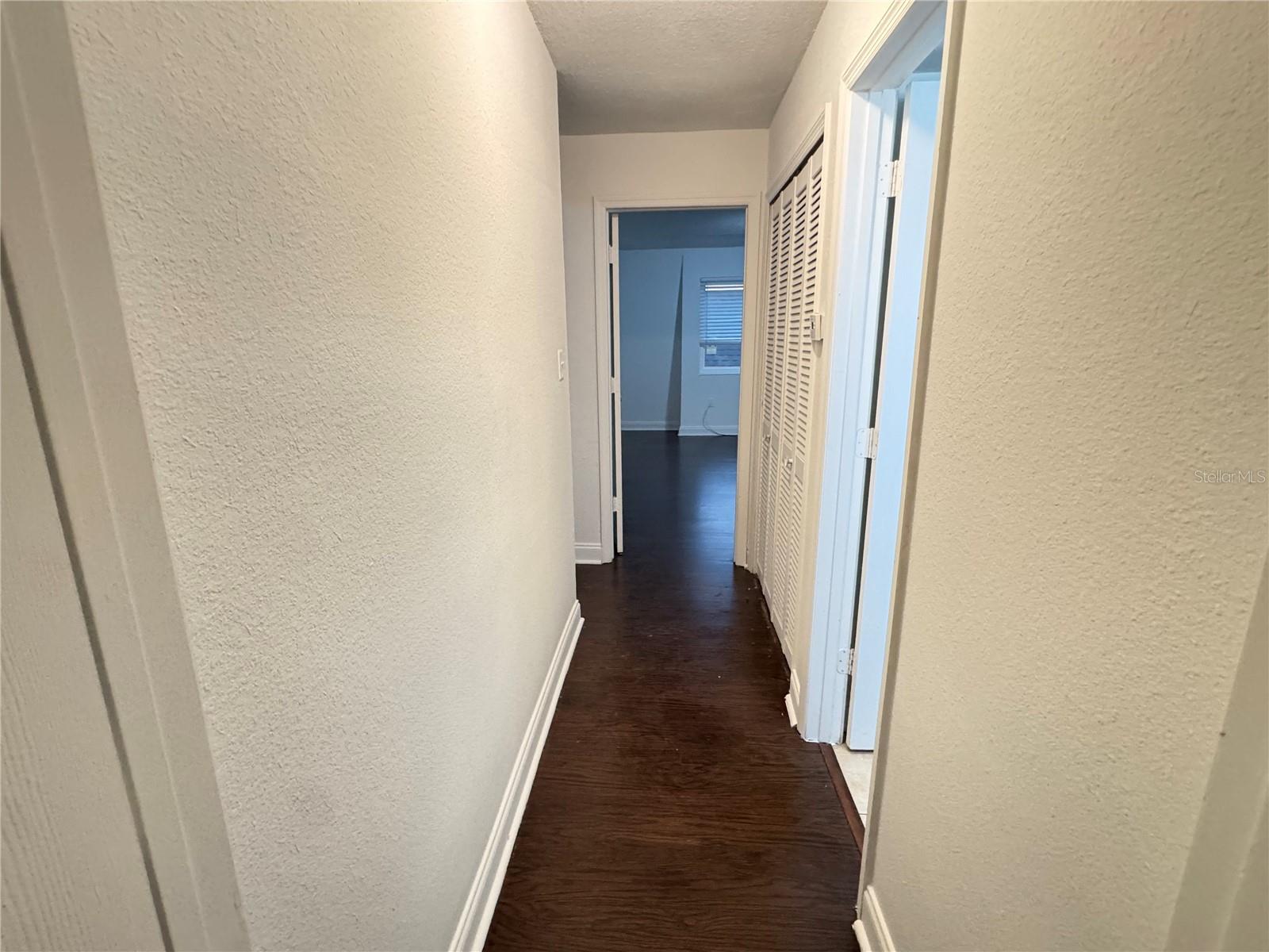 Image 16 of 19 For 1930 Conway Road 2