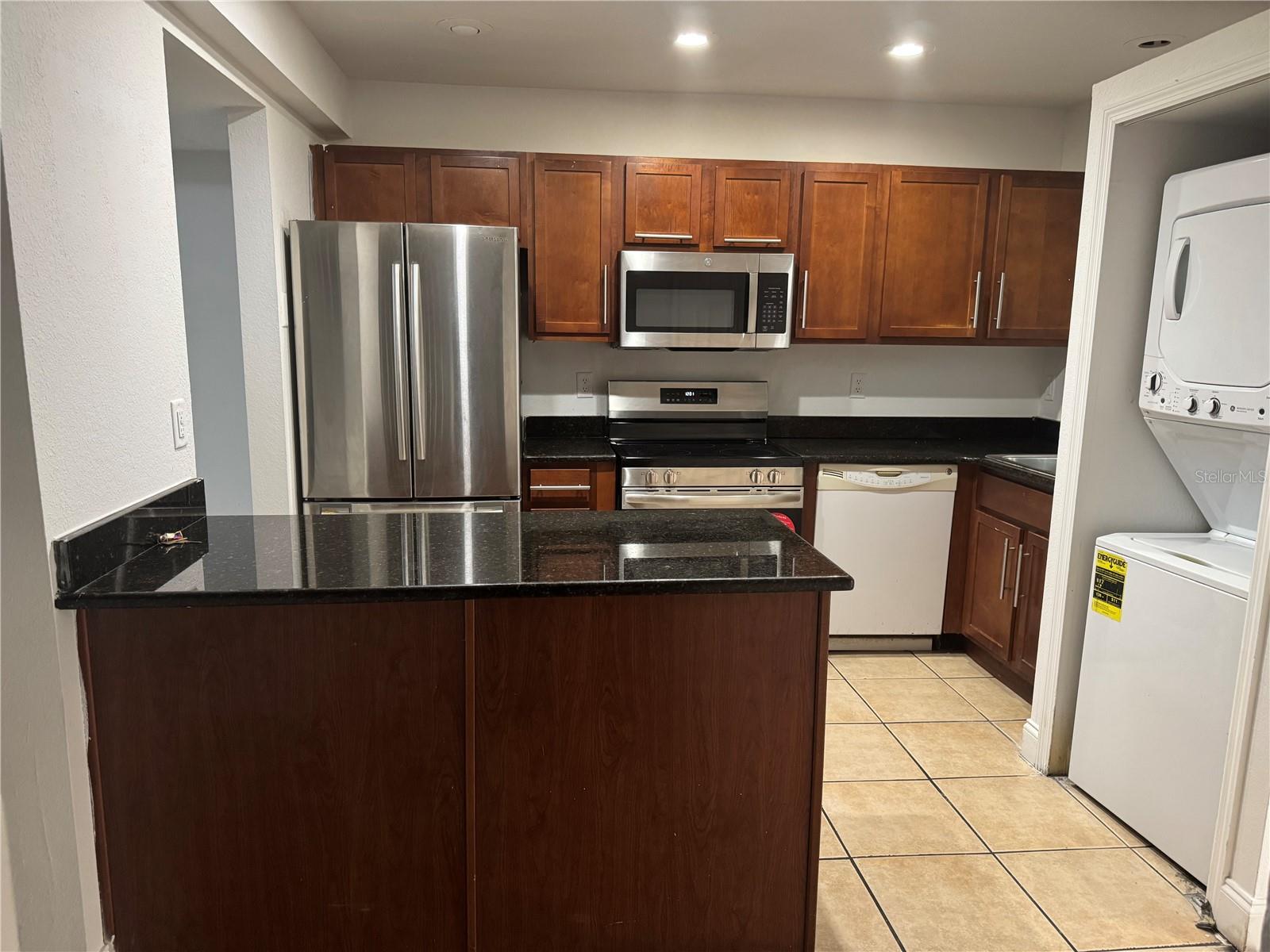 Image 3 of 19 For 1930 Conway Road 2