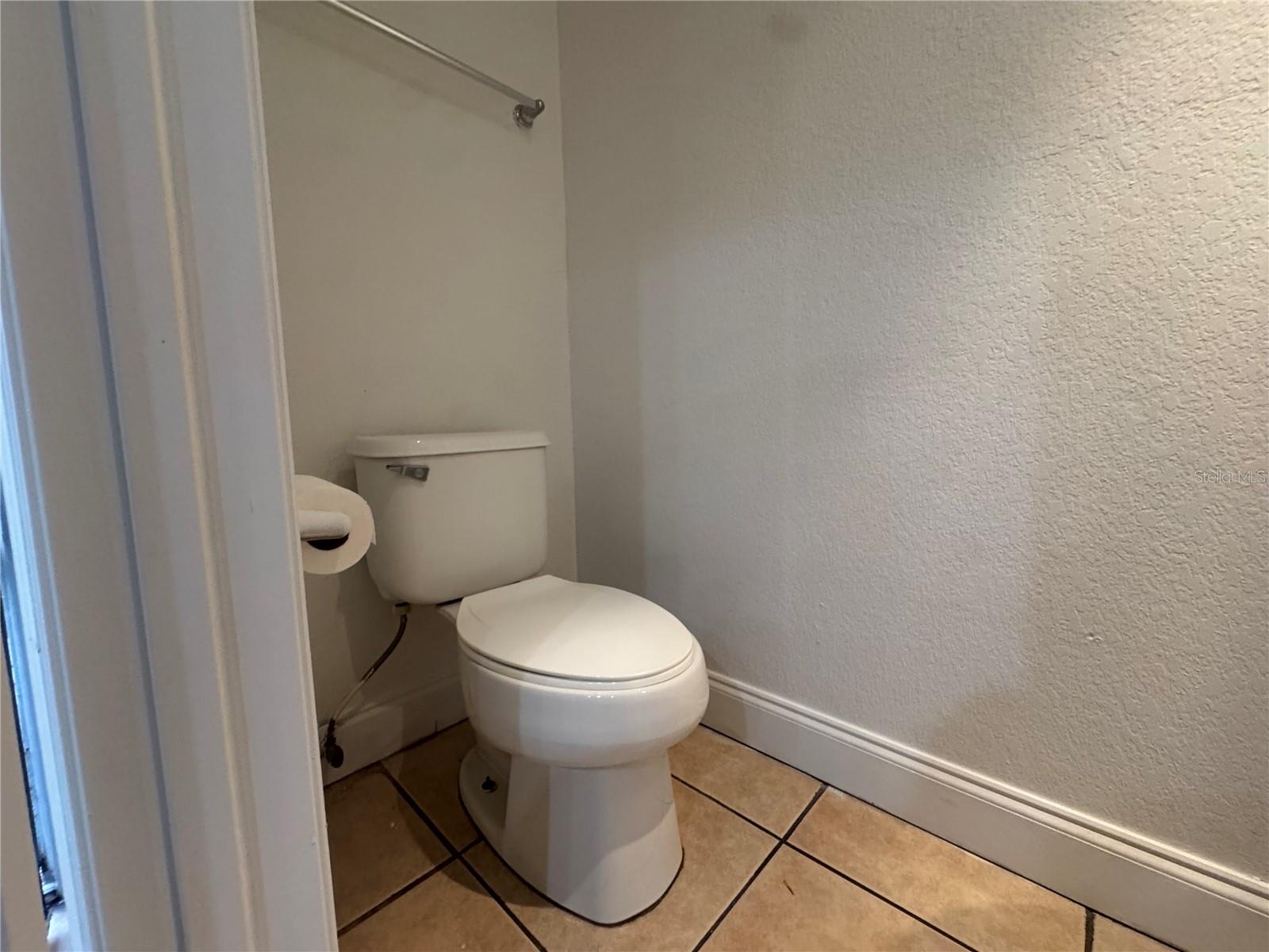 Image 9 of 19 For 1930 Conway Road 2