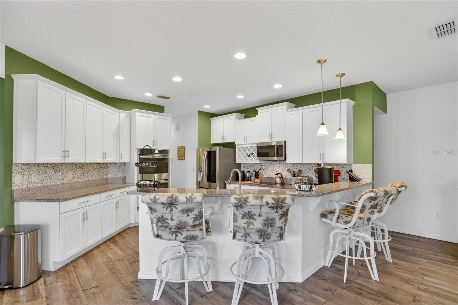 Image 10 of 26 For 4473 Berry Oak Drive