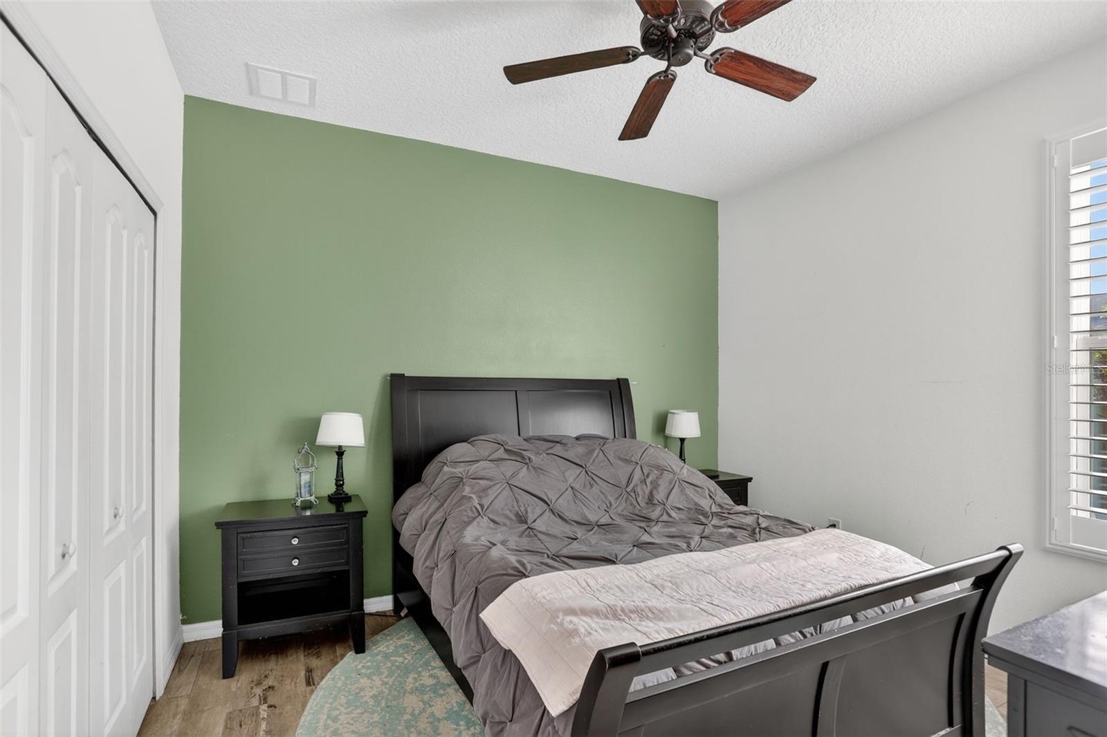 Image 20 of 26 For 4473 Berry Oak Drive