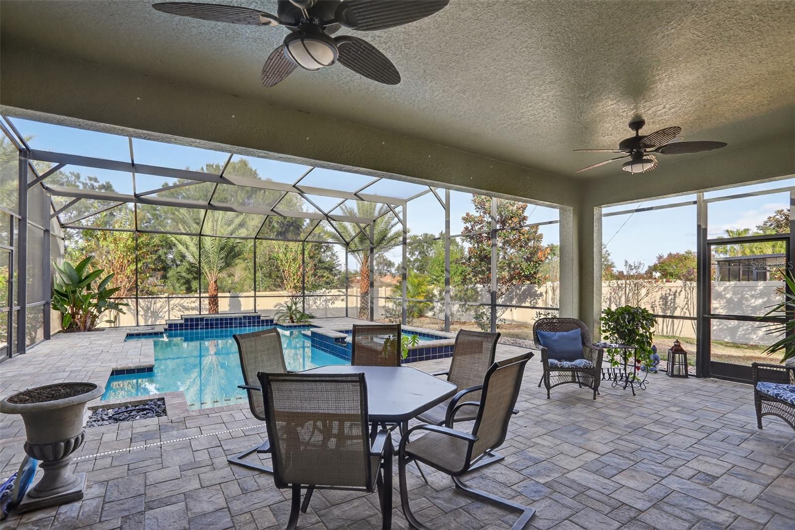 Image 23 of 26 For 4473 Berry Oak Drive