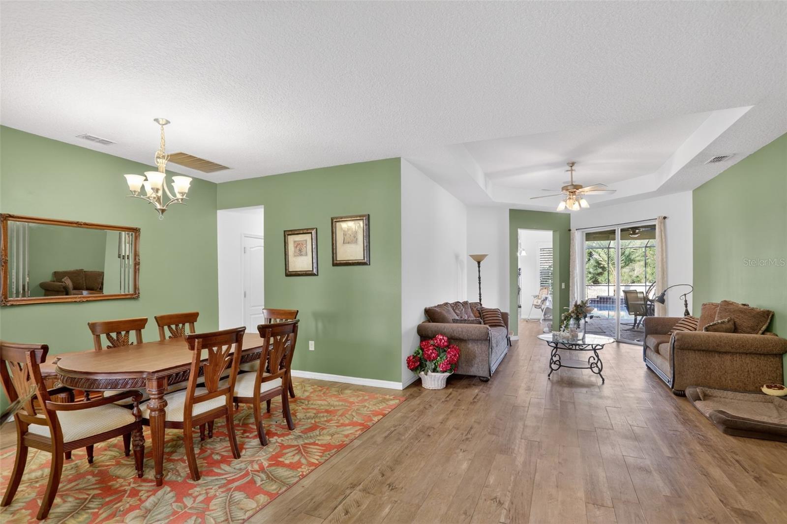 Image 7 of 26 For 4473 Berry Oak Drive