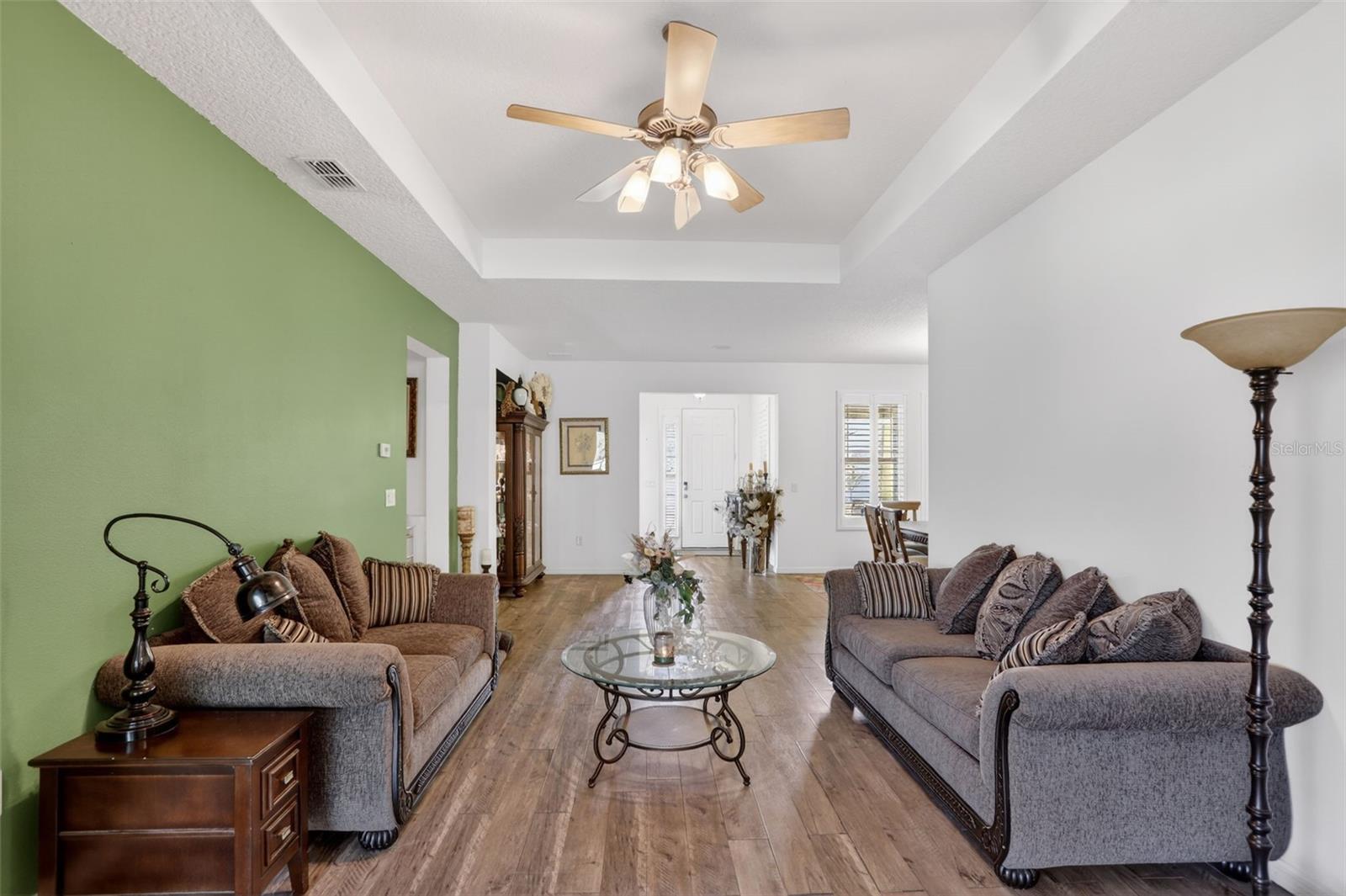 Image 8 of 26 For 4473 Berry Oak Drive