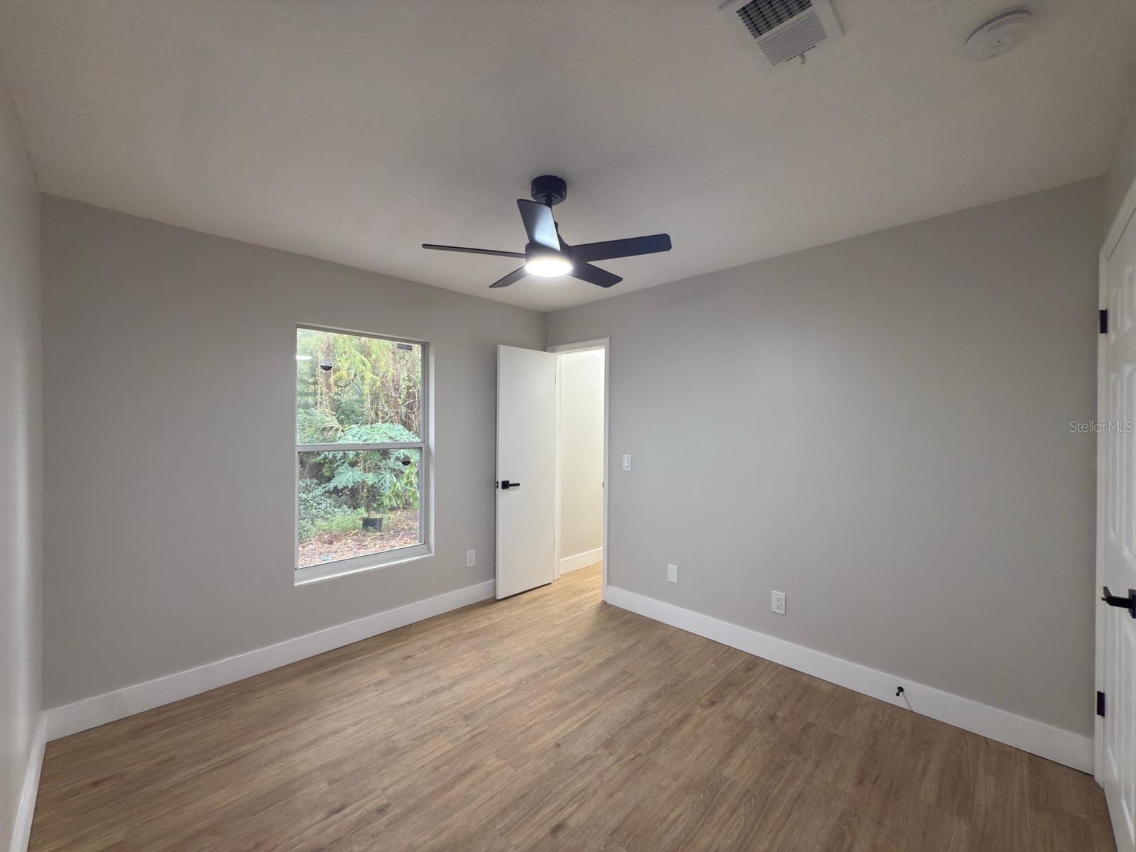 Image 10 of 28 For 3750 Roseboro Street