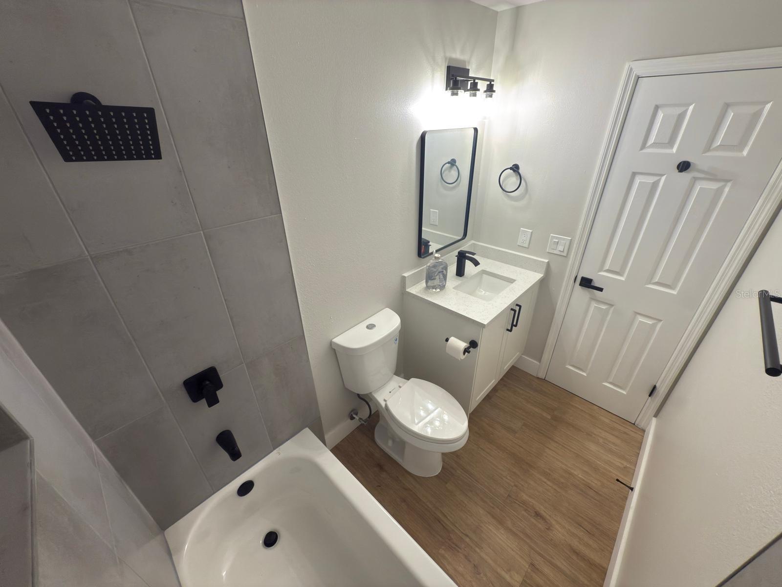 Image 14 of 28 For 3750 Roseboro Street