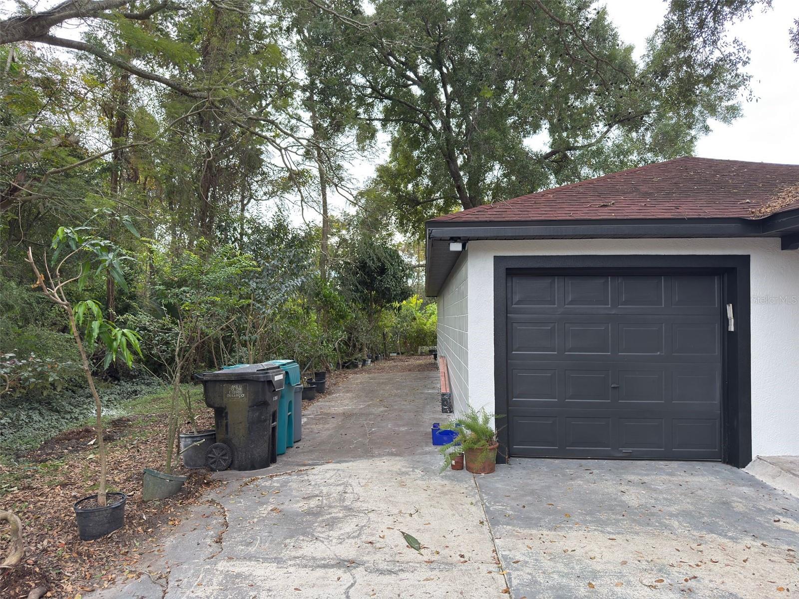 Image 23 of 28 For 3750 Roseboro Street