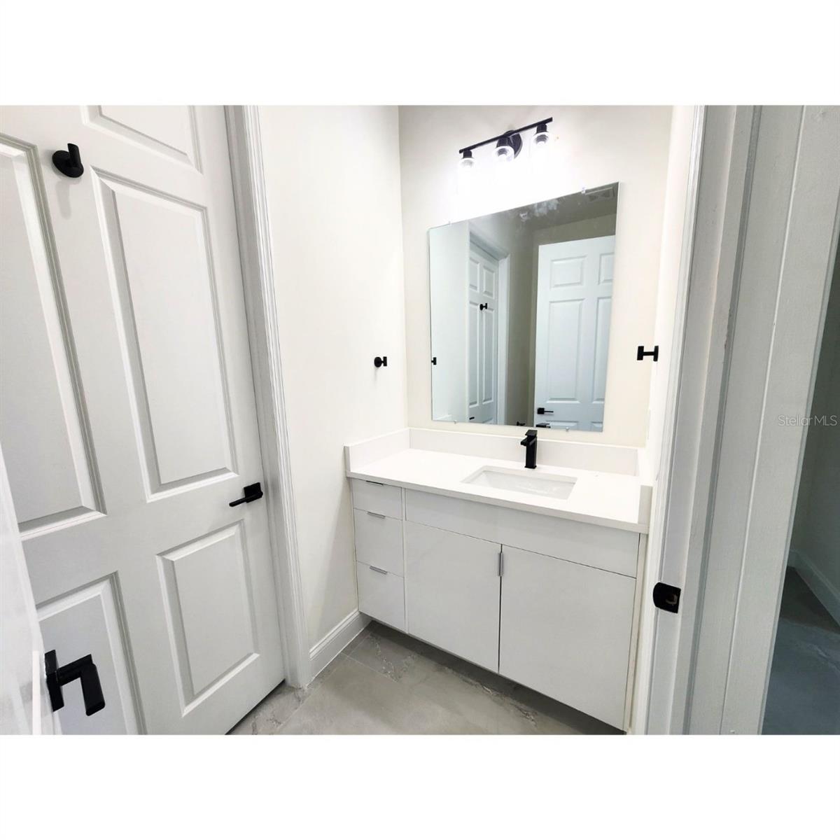 Image 11 of 18 For 16467 Hillsborough Boulevard