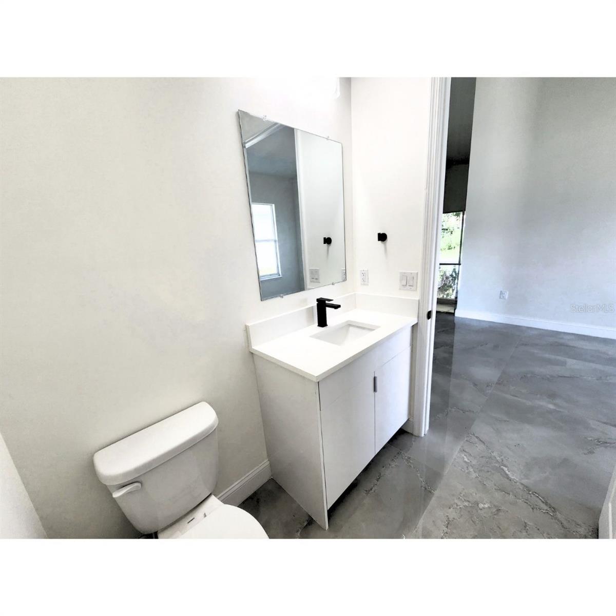 Image 18 of 18 For 16467 Hillsborough Boulevard