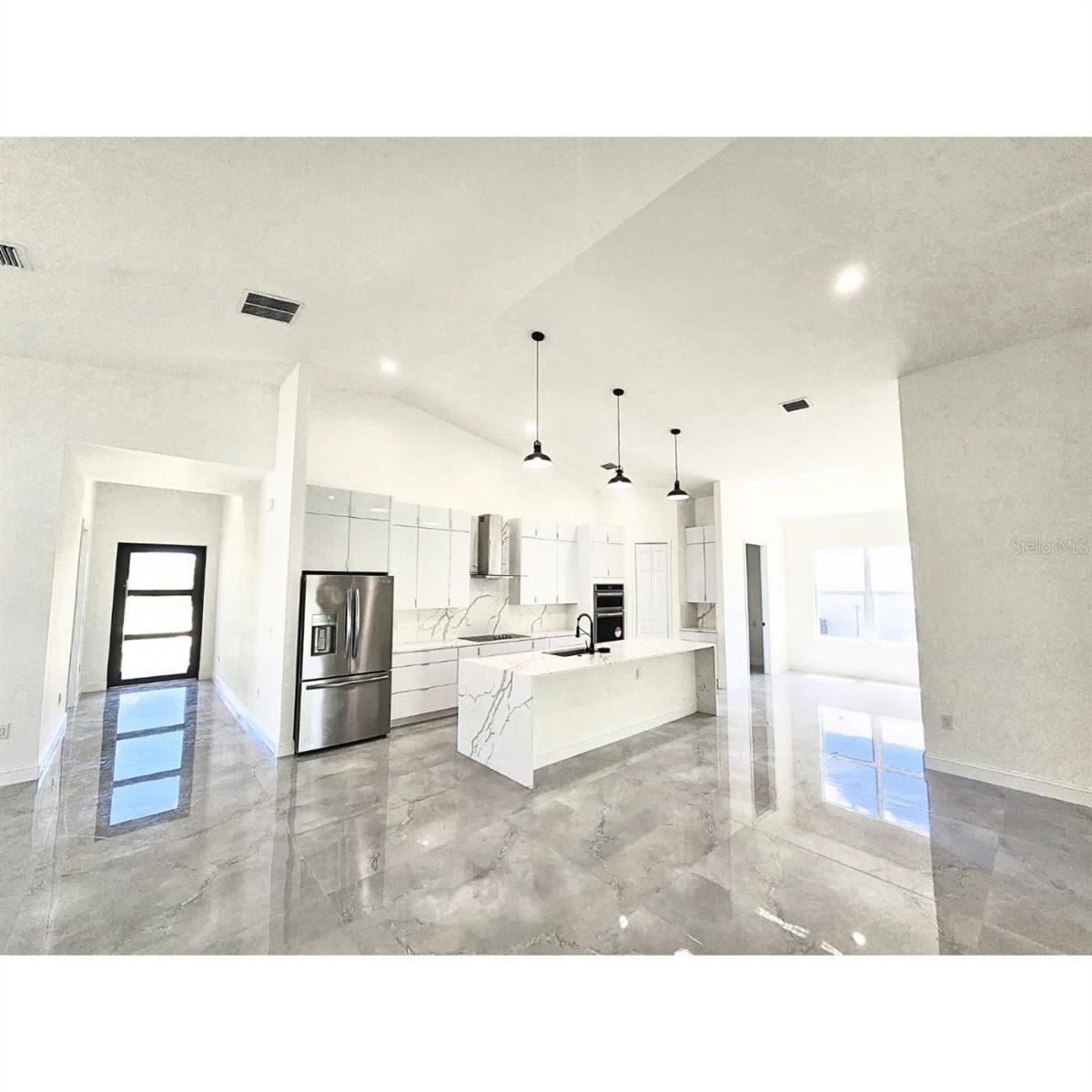 Image 2 of 18 For 16467 Hillsborough Boulevard