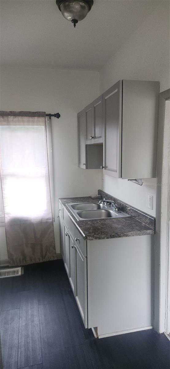 Image 10 of 10 For 1330 Pine Street