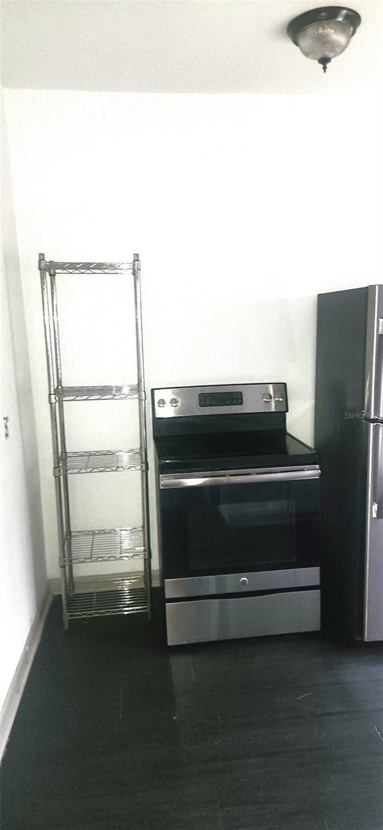 Image 8 of 10 For 1330 Pine Street