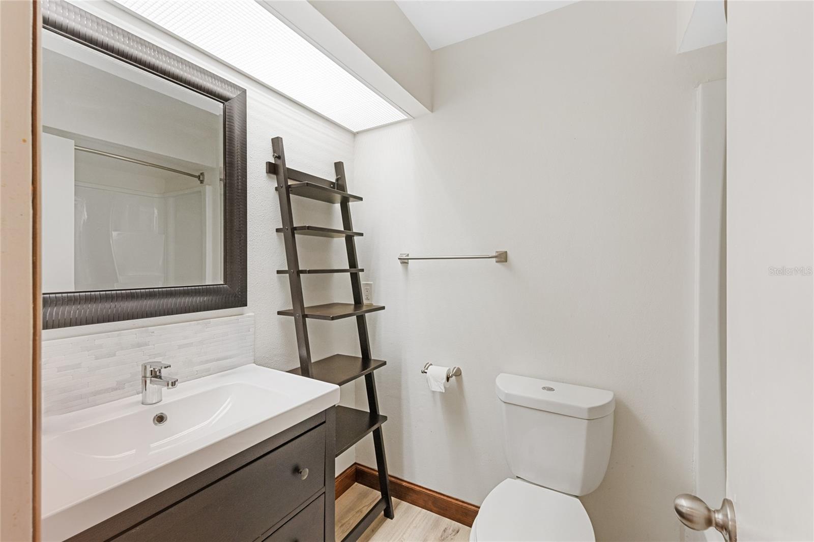 Image 27 of 35 For 388 Newton Place