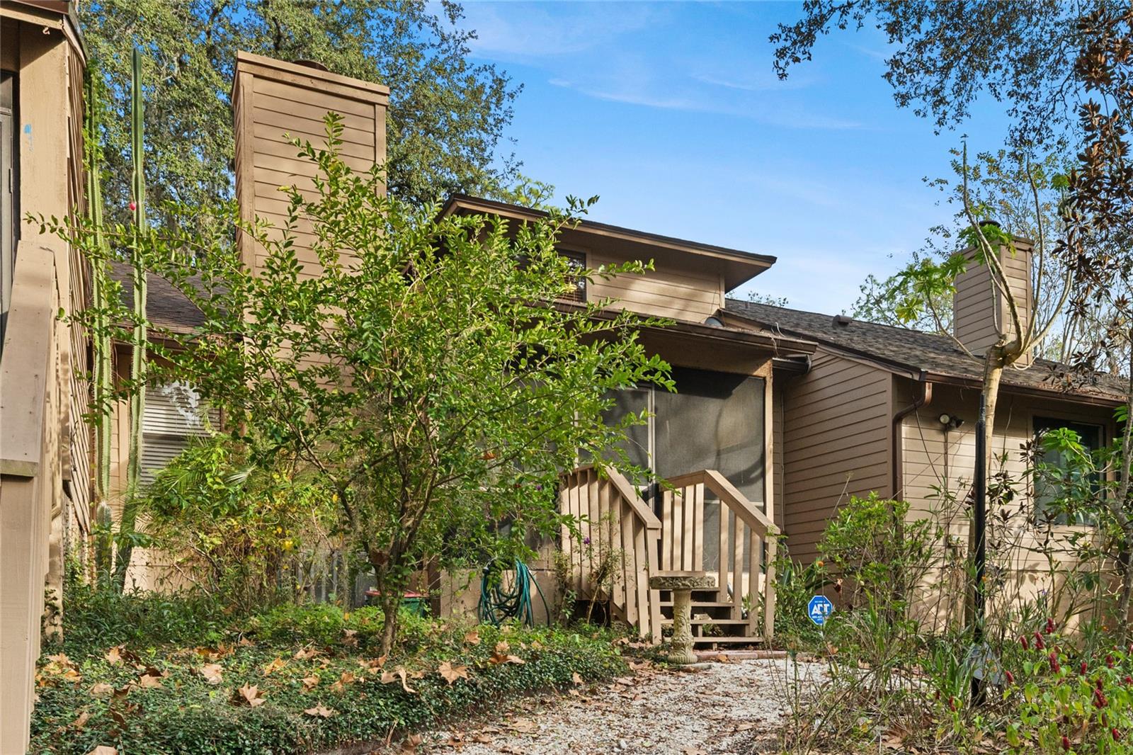 Image 28 of 35 For 388 Newton Place