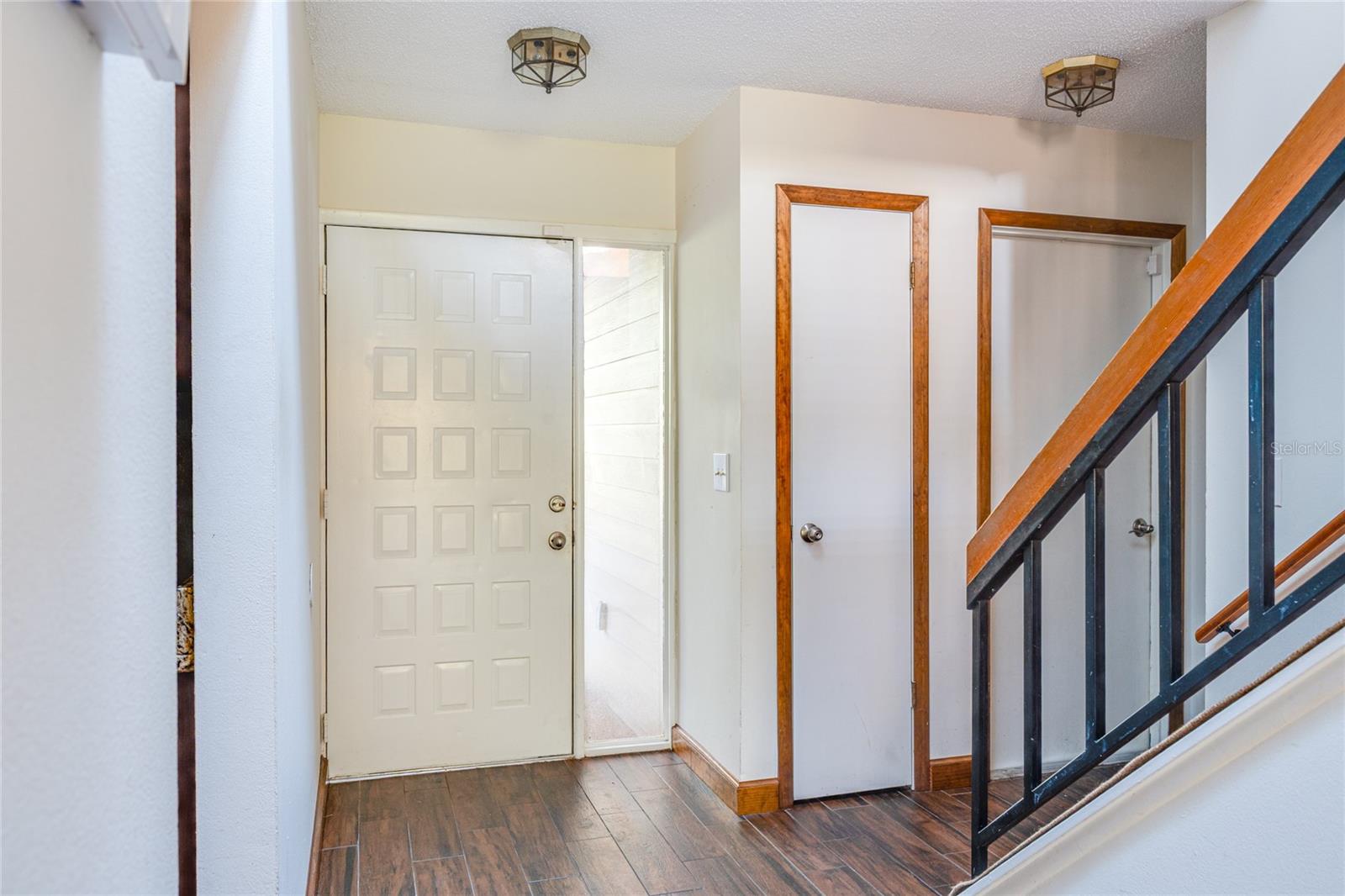 Image 5 of 35 For 388 Newton Place