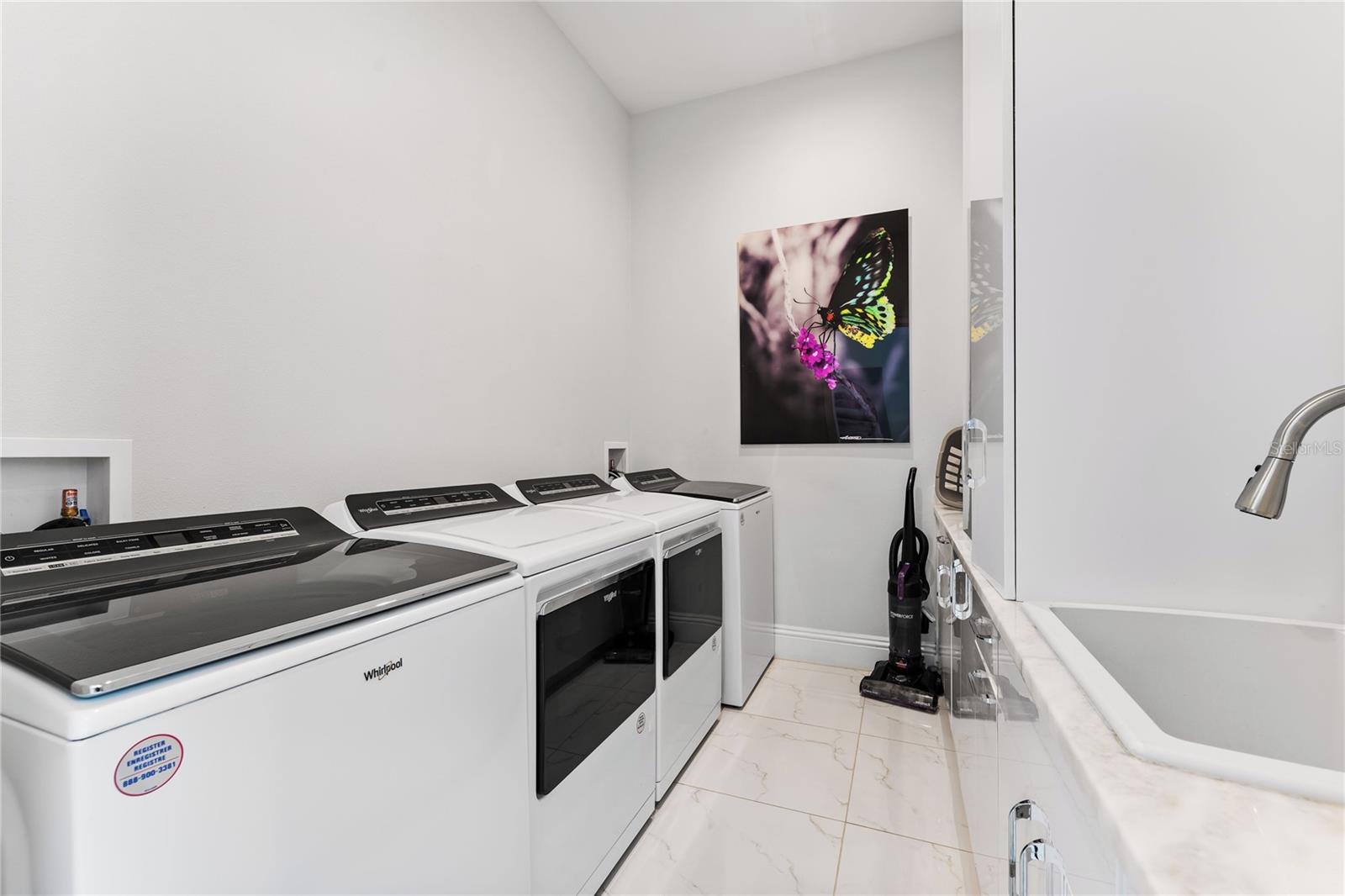 Image 29 of 60 For 460 Muirfield Loop