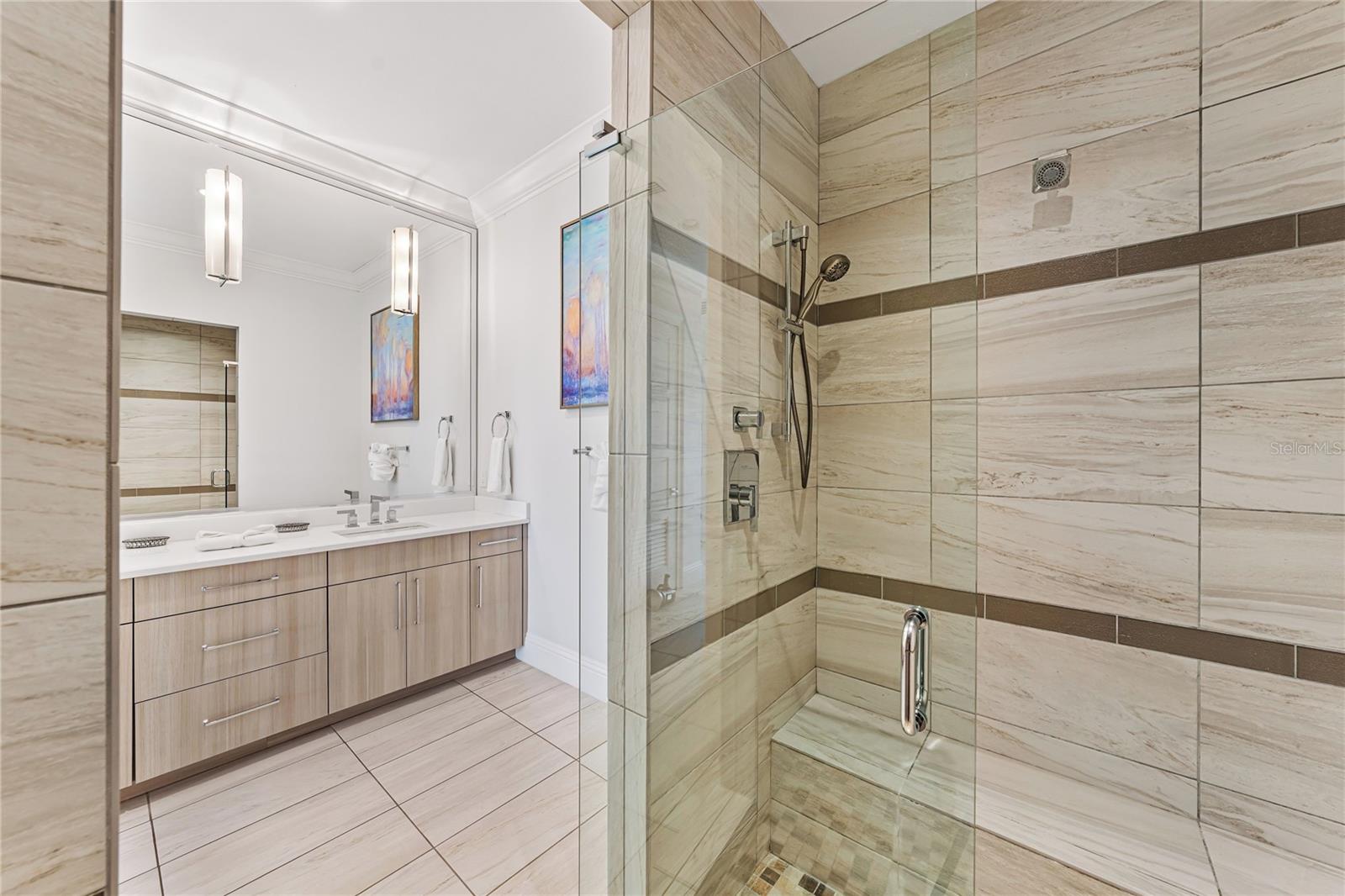 Image 32 of 60 For 460 Muirfield Loop