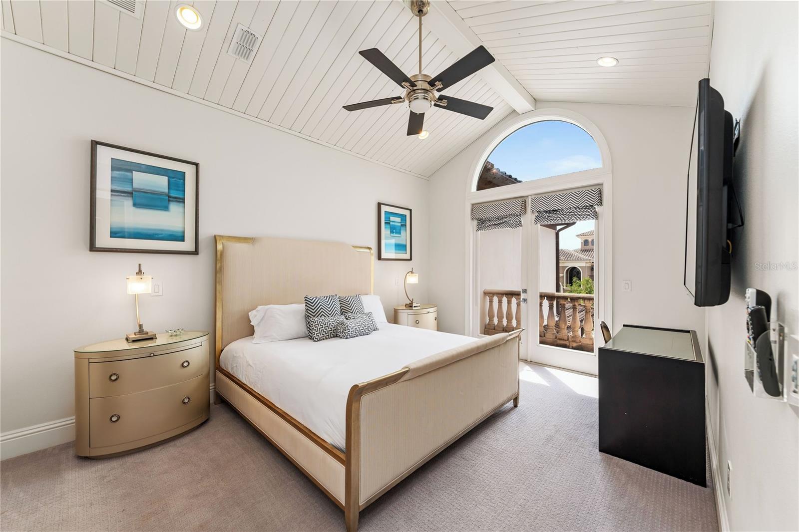 Image 40 of 60 For 460 Muirfield Loop