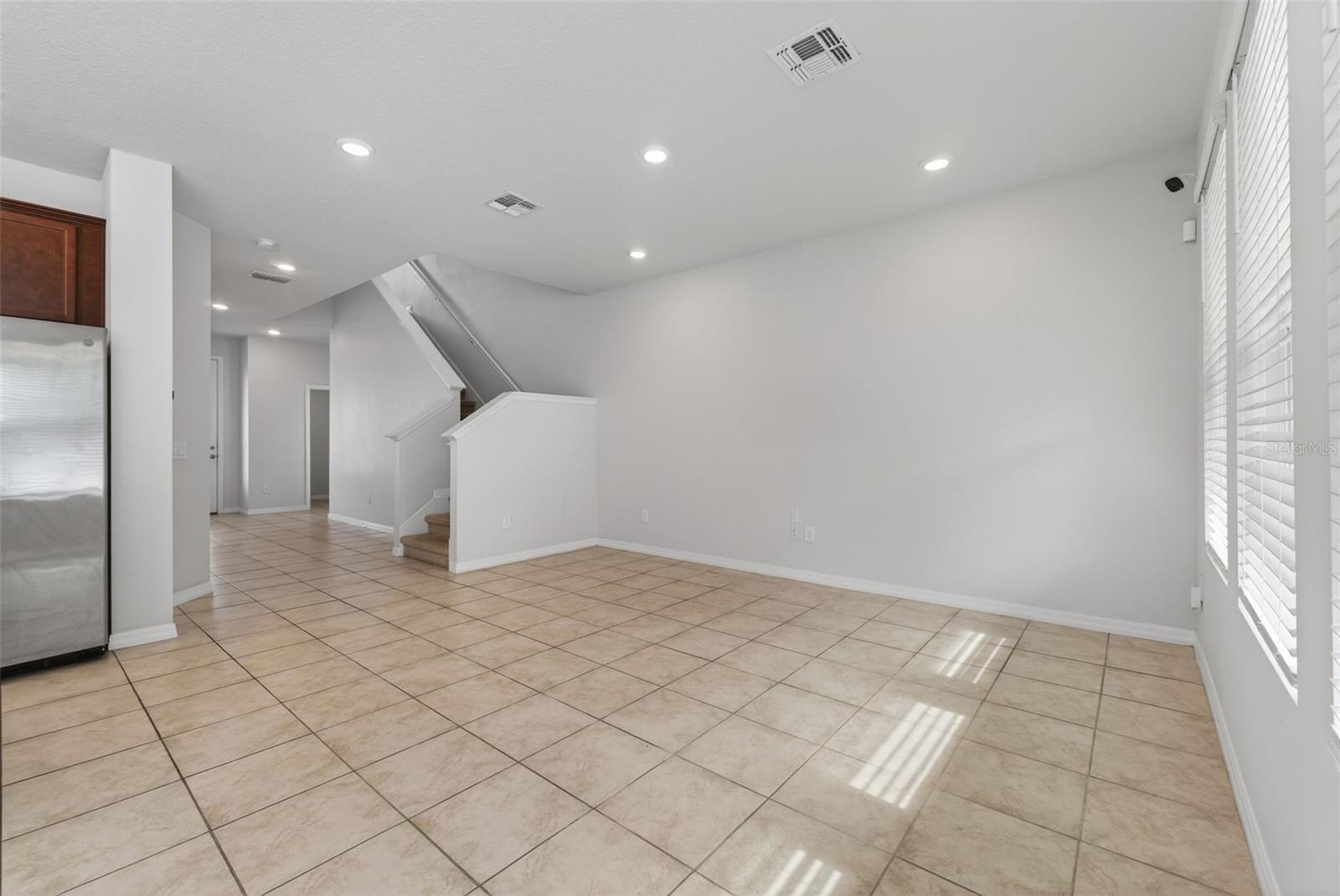 Image 18 of 89 For 4294 Hibiscus Bloom Drive