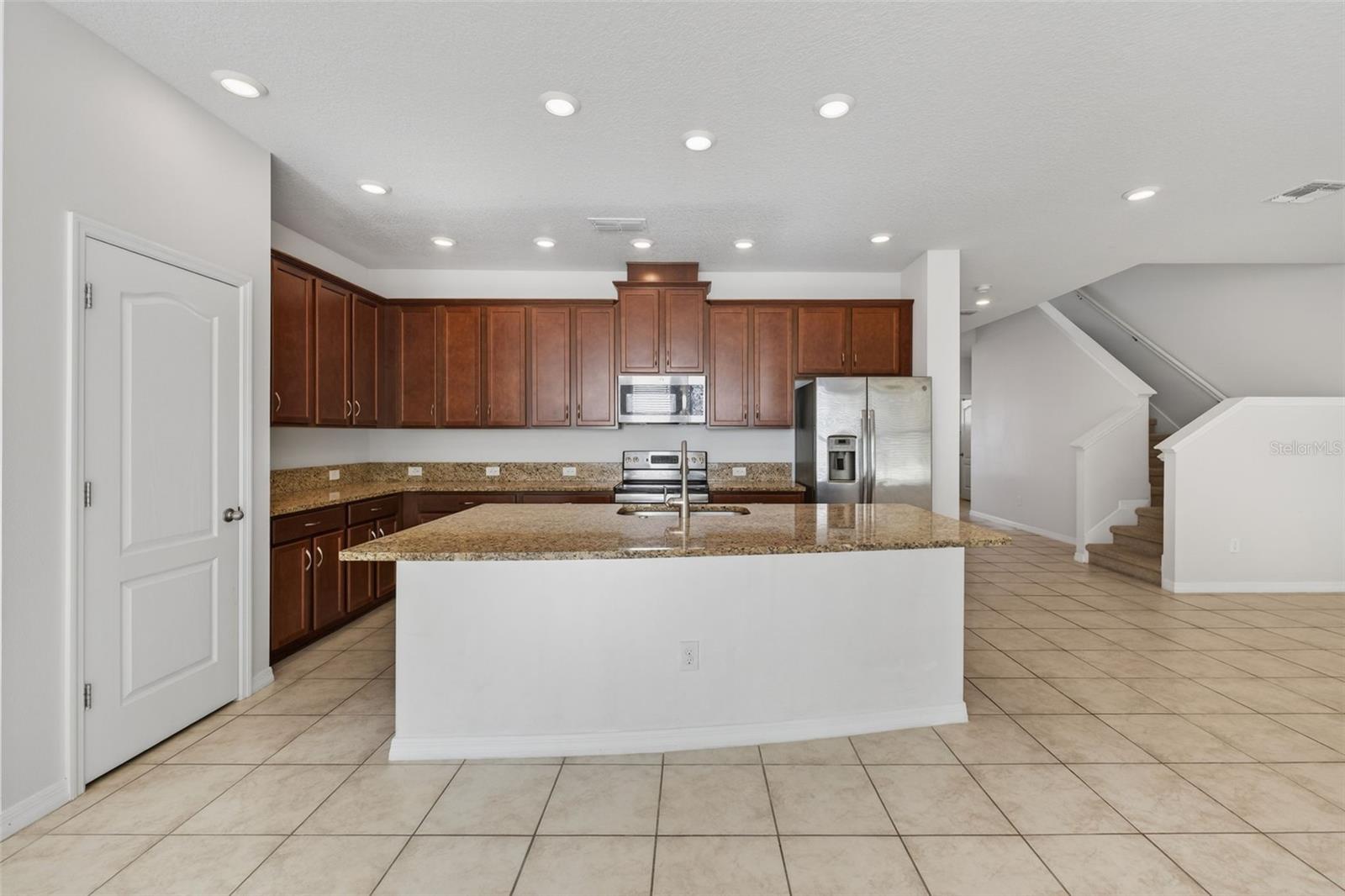 Image 27 of 89 For 4294 Hibiscus Bloom Drive