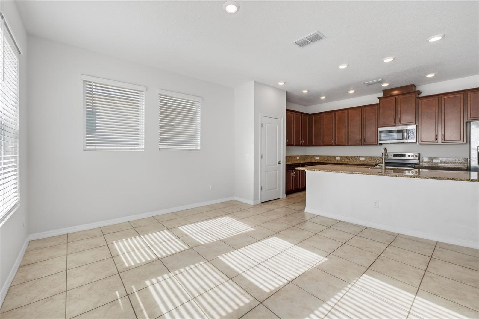 Image 40 of 89 For 4294 Hibiscus Bloom Drive