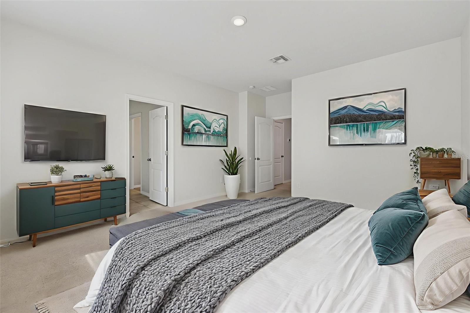 Image 53 of 89 For 4294 Hibiscus Bloom Drive