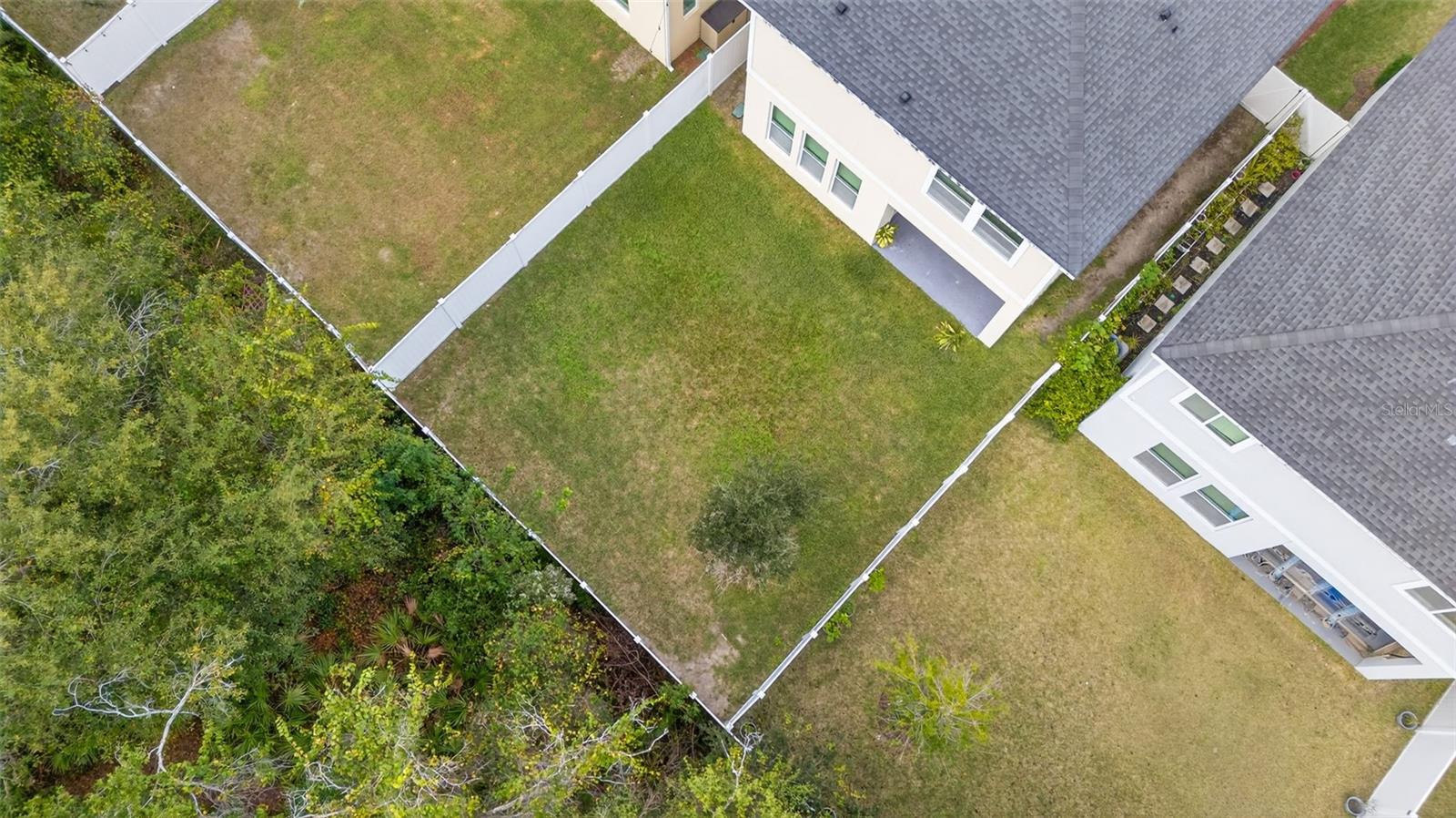 Image 85 of 89 For 4294 Hibiscus Bloom Drive