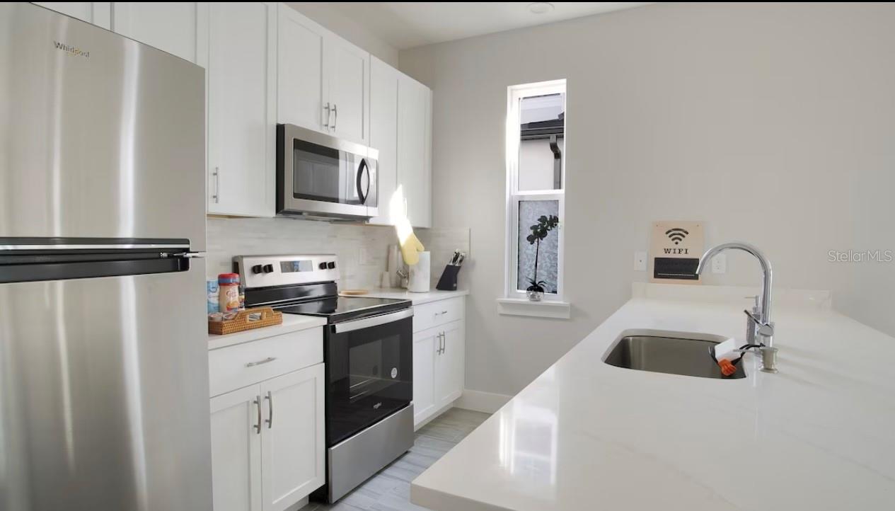 Image 5 of 21 For 1110 Arisha Drive