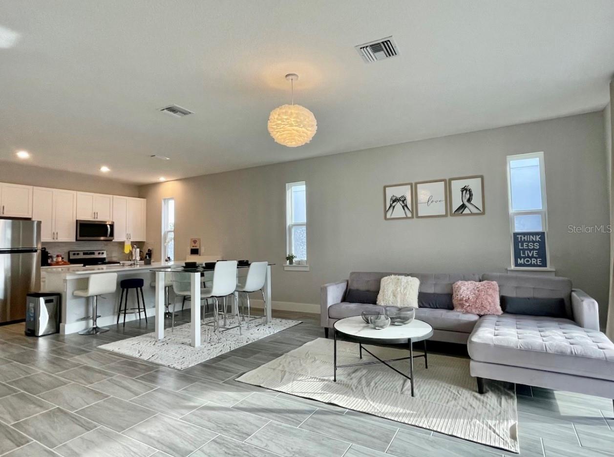 Image 7 of 21 For 1110 Arisha Drive