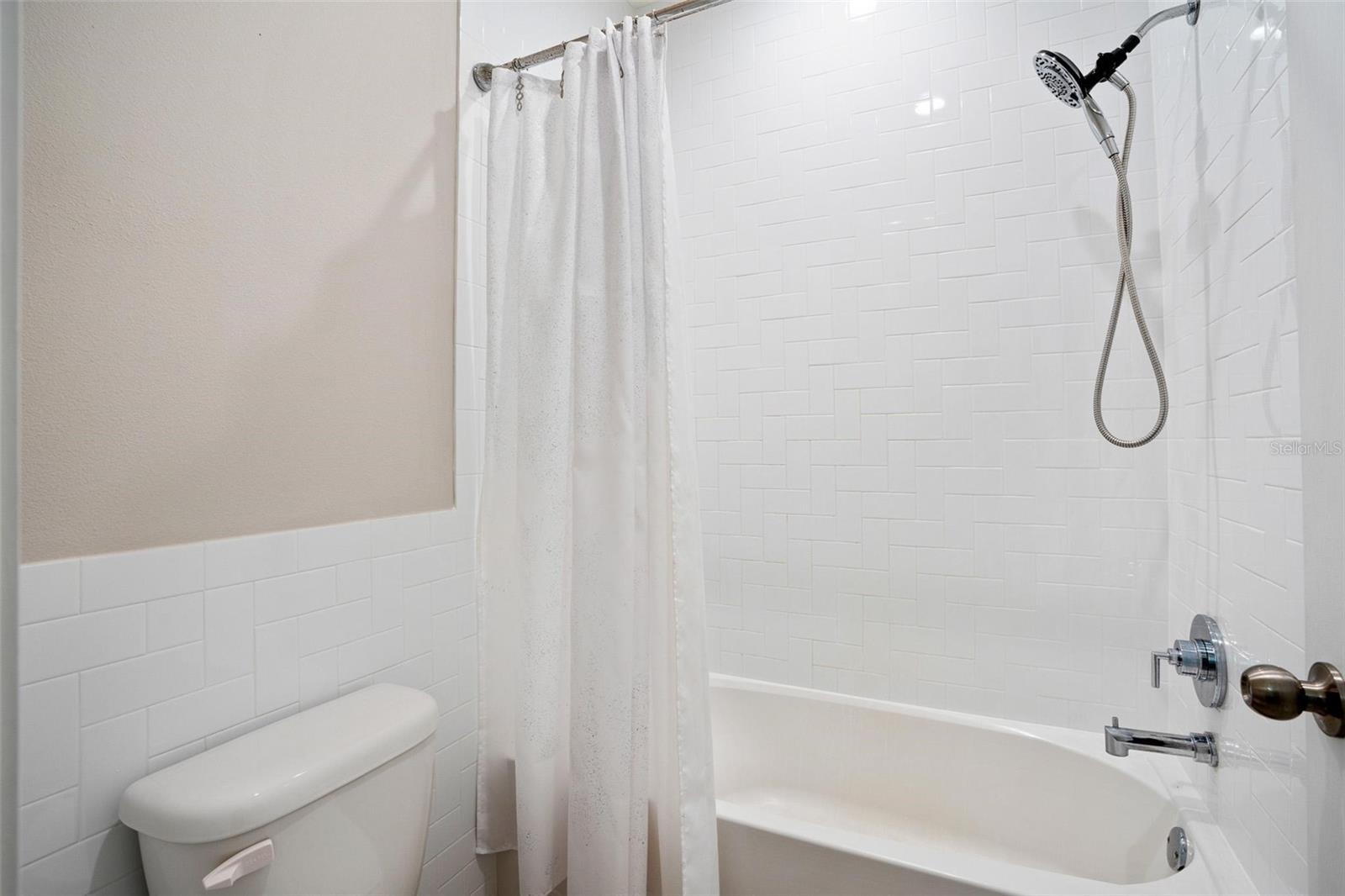 Image 19 of 73 For 12530 Climbing Vine Court