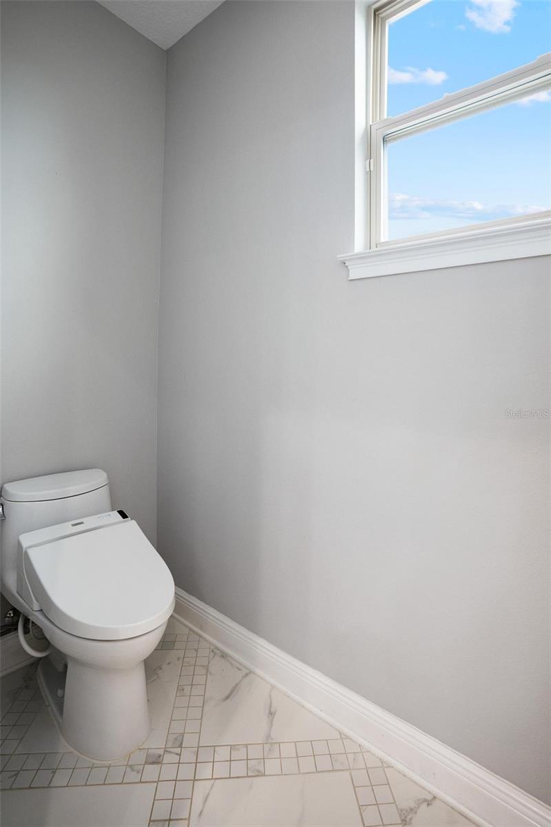 Image 33 of 73 For 12530 Climbing Vine Court