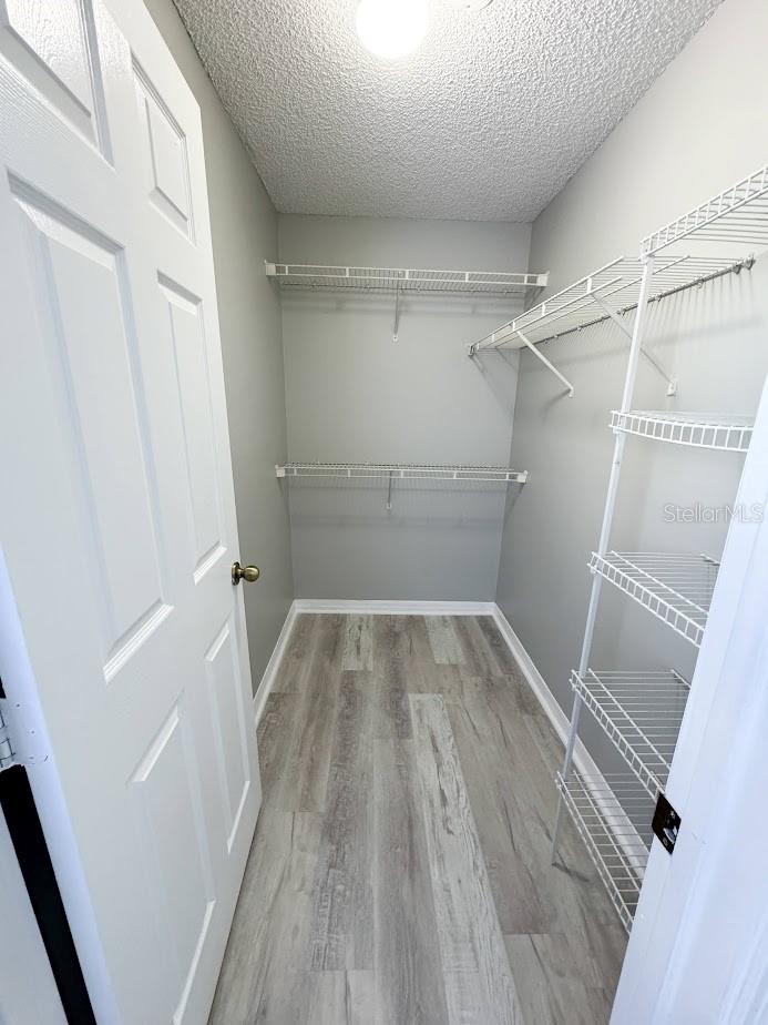 Image 17 of 45 For 1919 Summer Club Drive 309