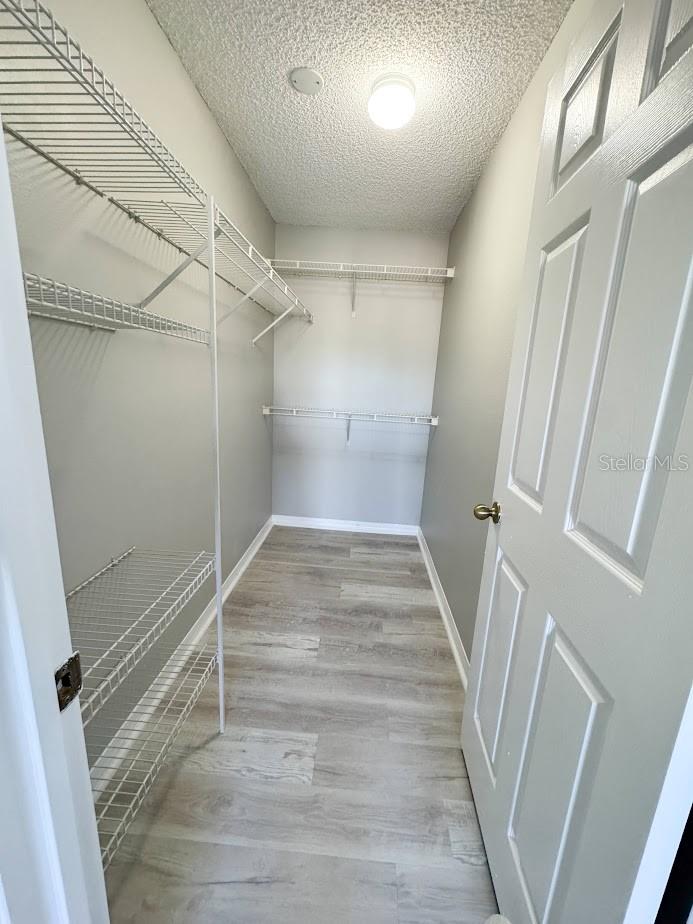 Image 22 of 45 For 1919 Summer Club Drive 309