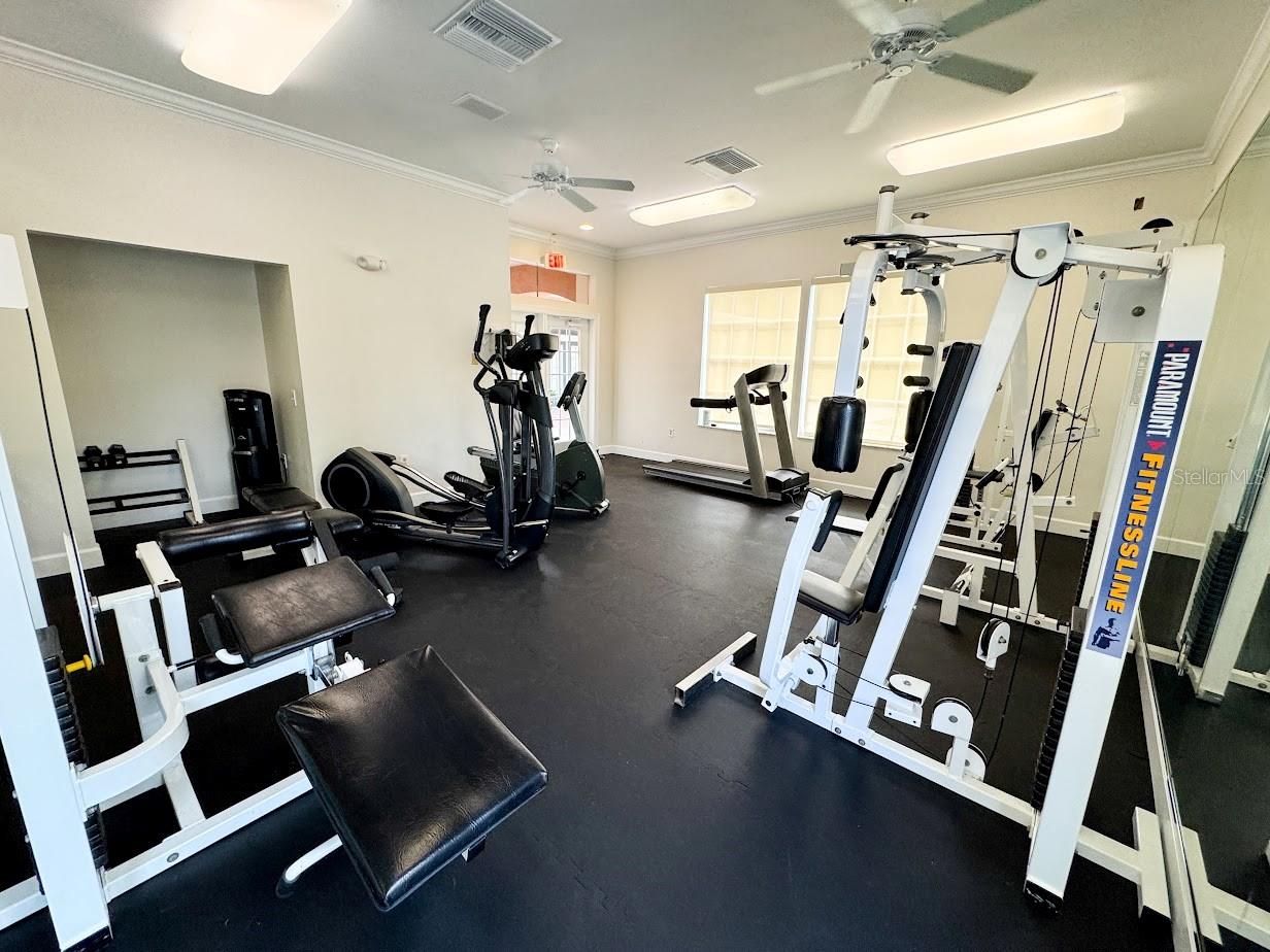 Image 39 of 45 For 1919 Summer Club Drive 309