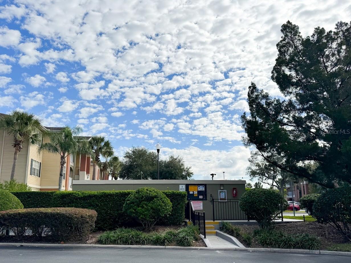 Image 43 of 45 For 1919 Summer Club Drive 309