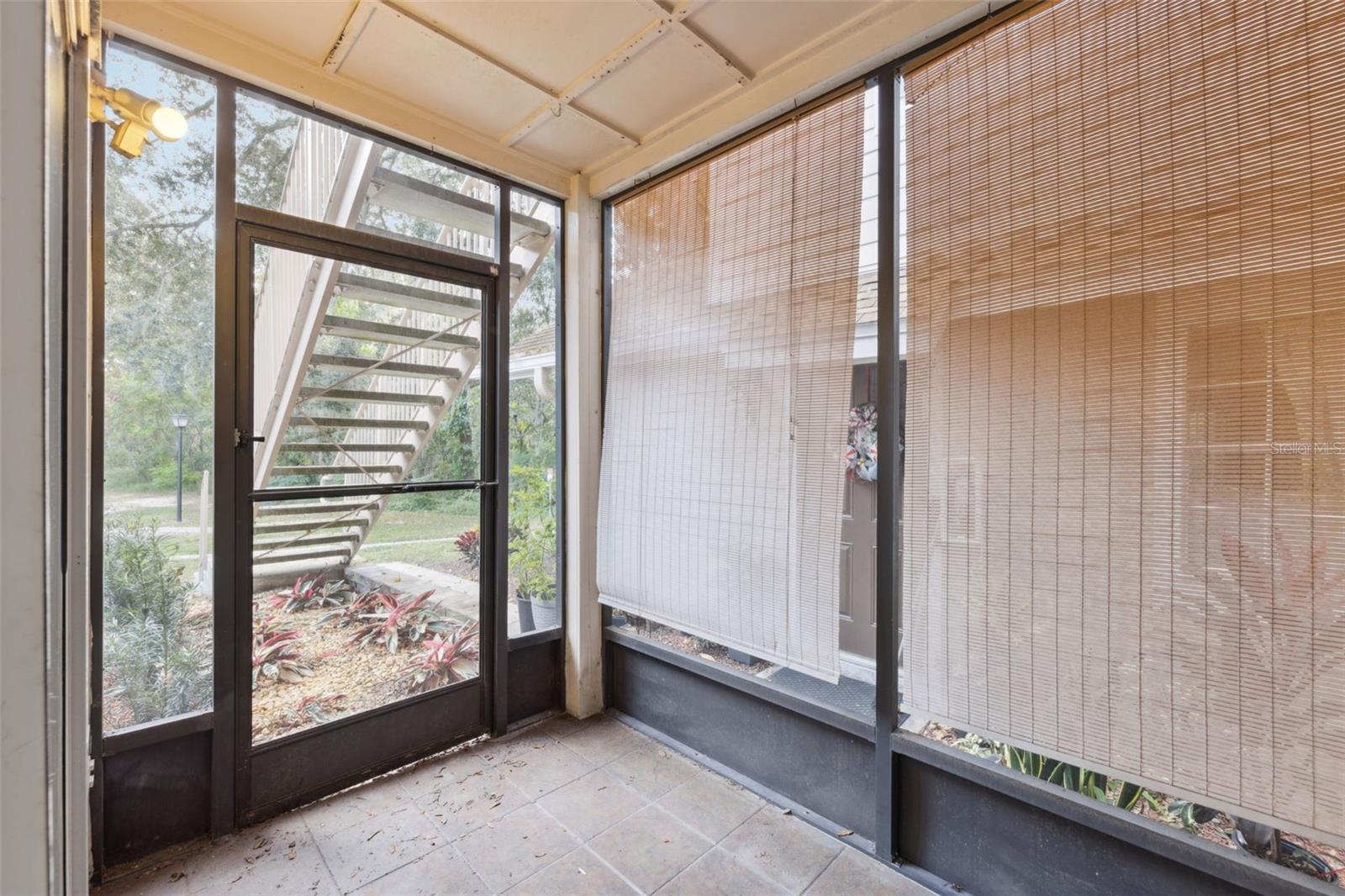 Image 18 of 22 For 610 Colorado Place 49