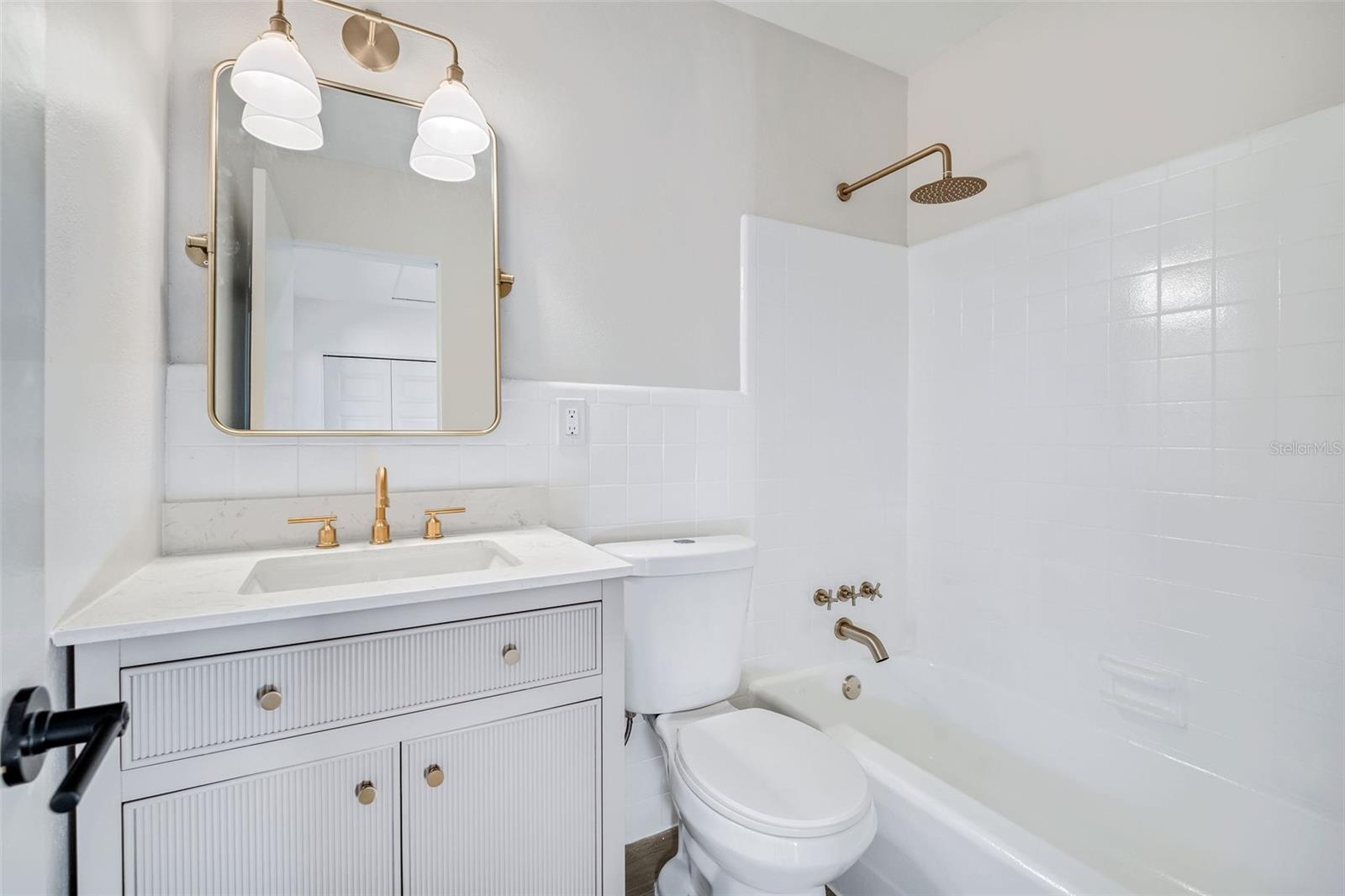 Image 12 of 15 For 5833 Holmes Drive