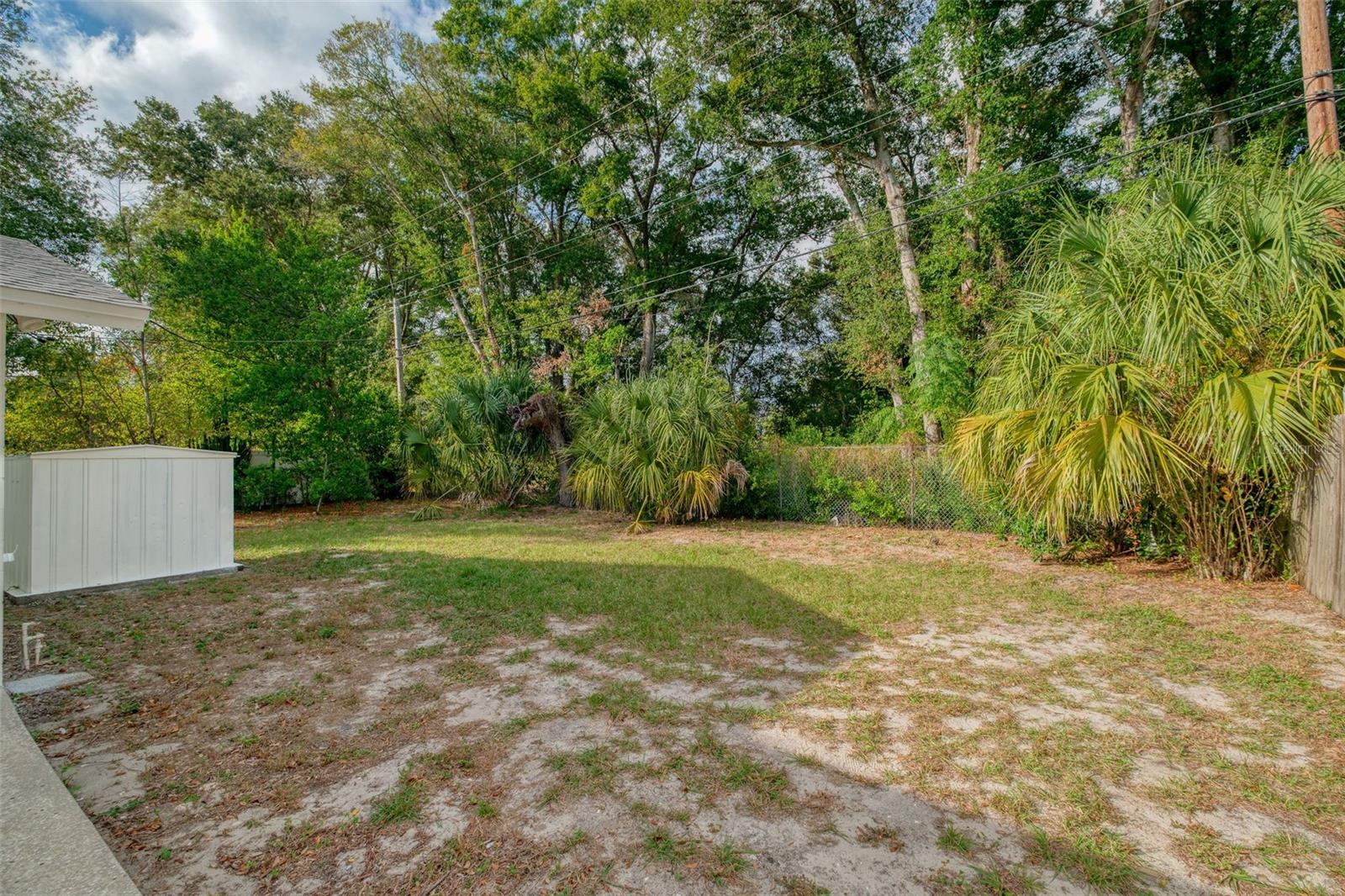 Image 14 of 15 For 5833 Holmes Drive