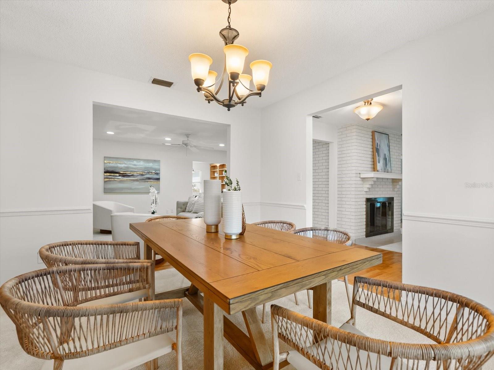 Image 37 of 45 For 300 Sweetwater Bay Court