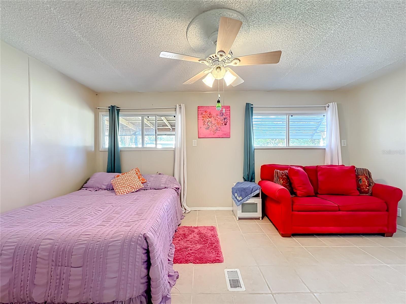 Image 24 of 53 For 19 Annette Drive