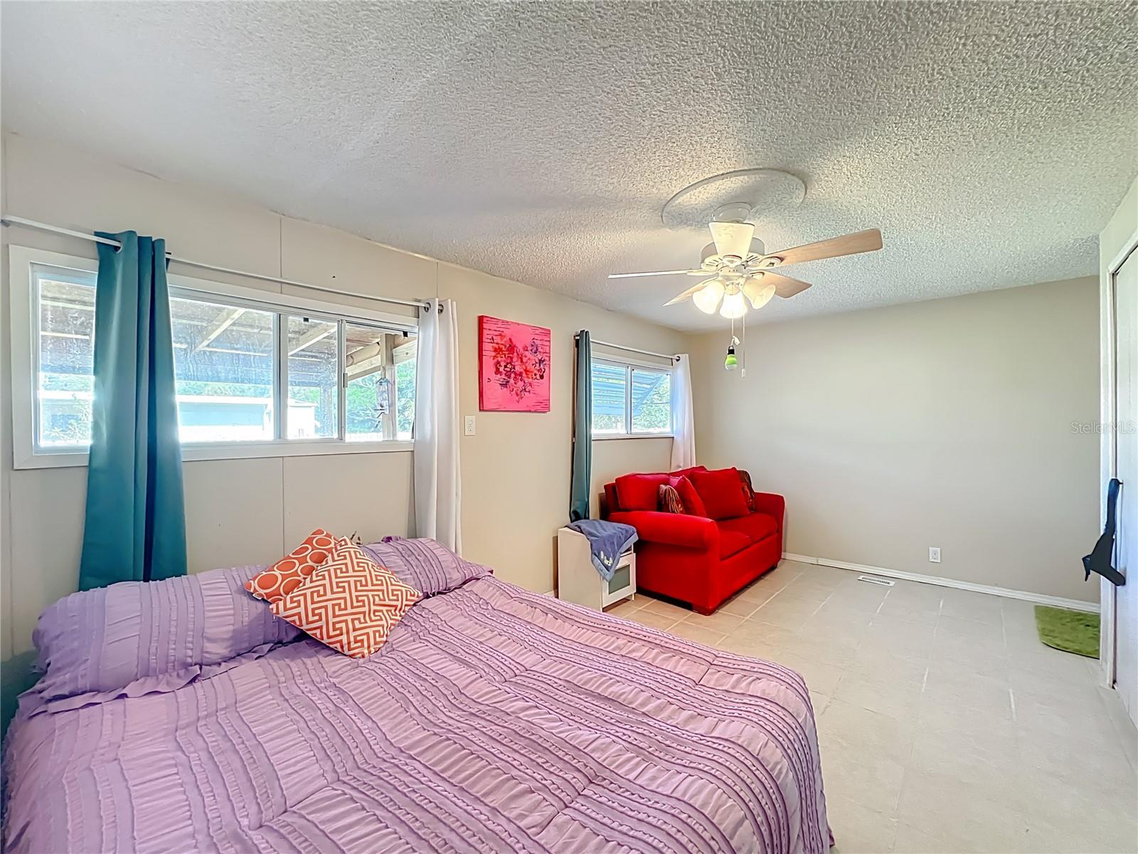 Image 25 of 53 For 19 Annette Drive