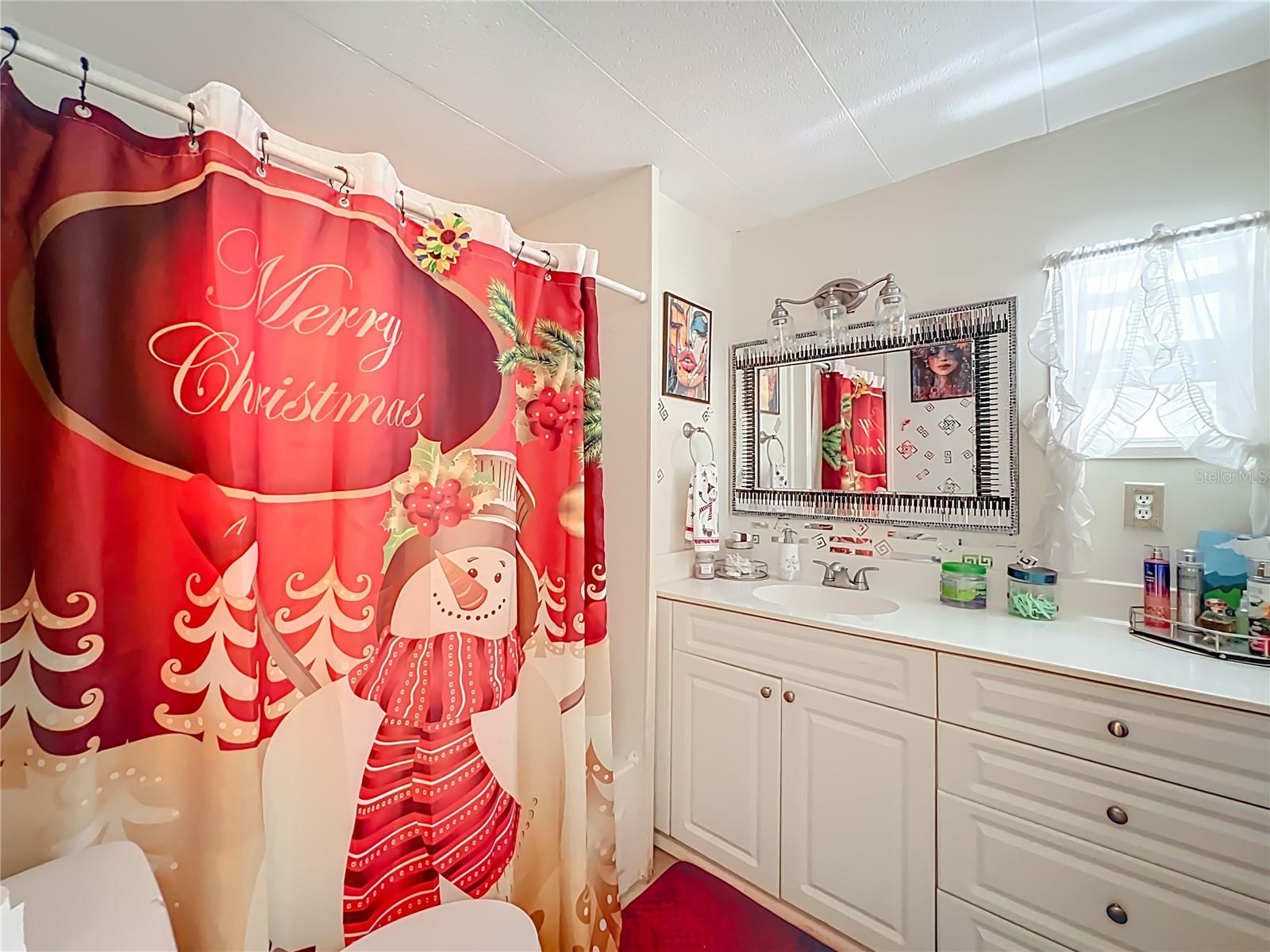 Image 27 of 53 For 19 Annette Drive