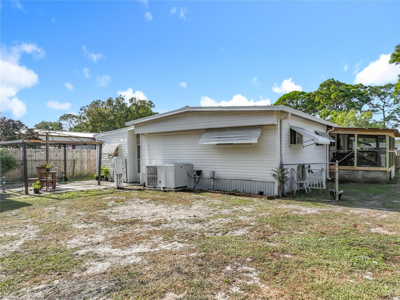 Image 46 of 53 For 19 Annette Drive