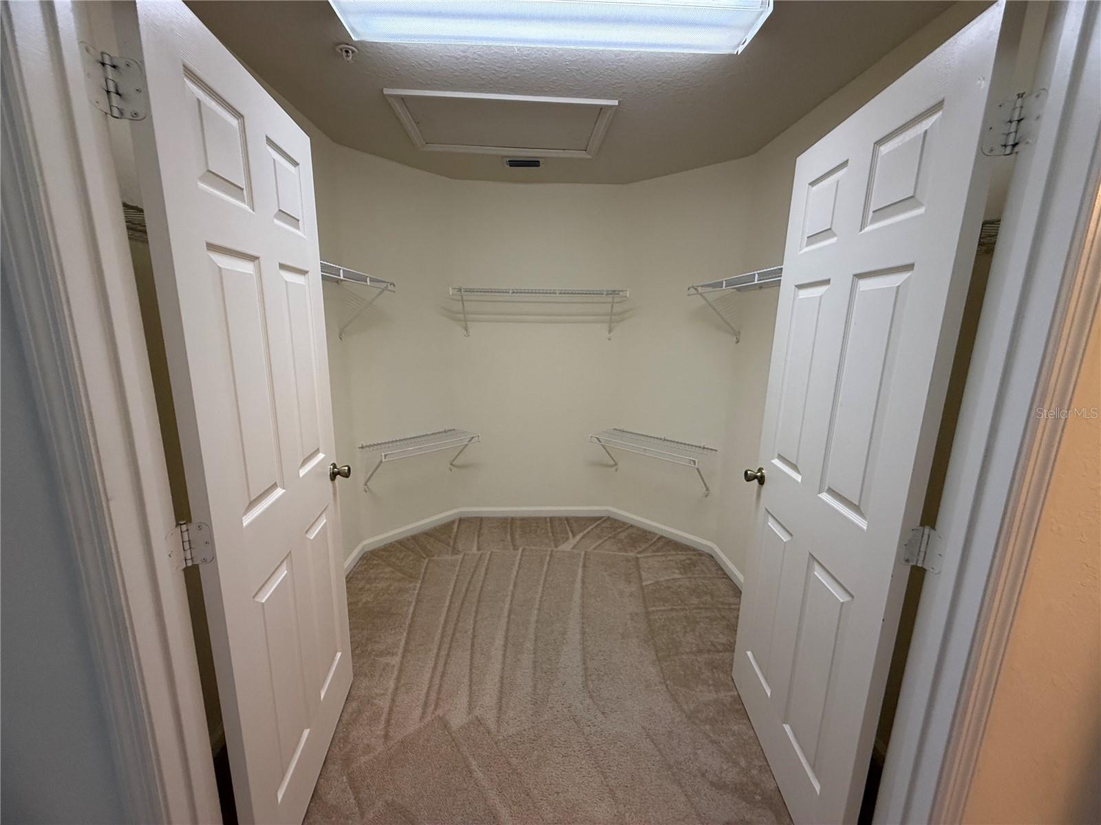 Image 29 of 59 For 3007 Langdon Lane N