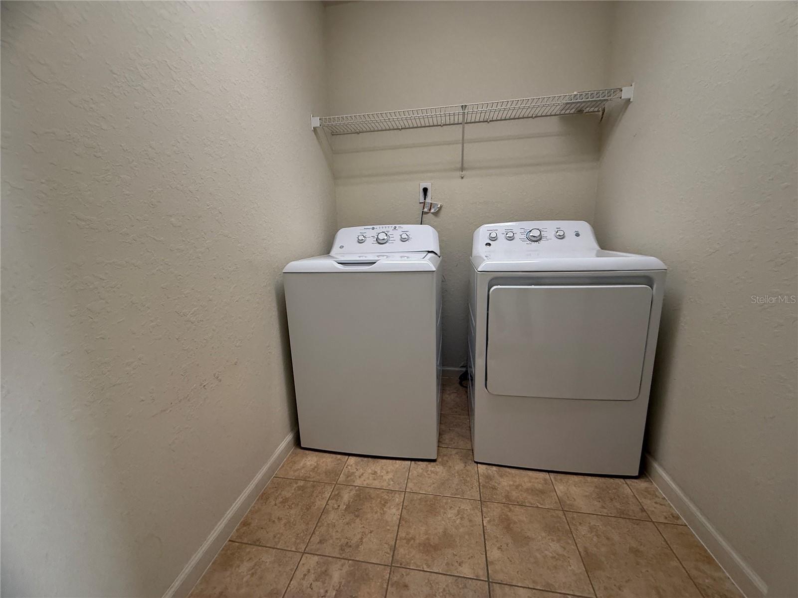 Image 40 of 59 For 3007 Langdon Lane N