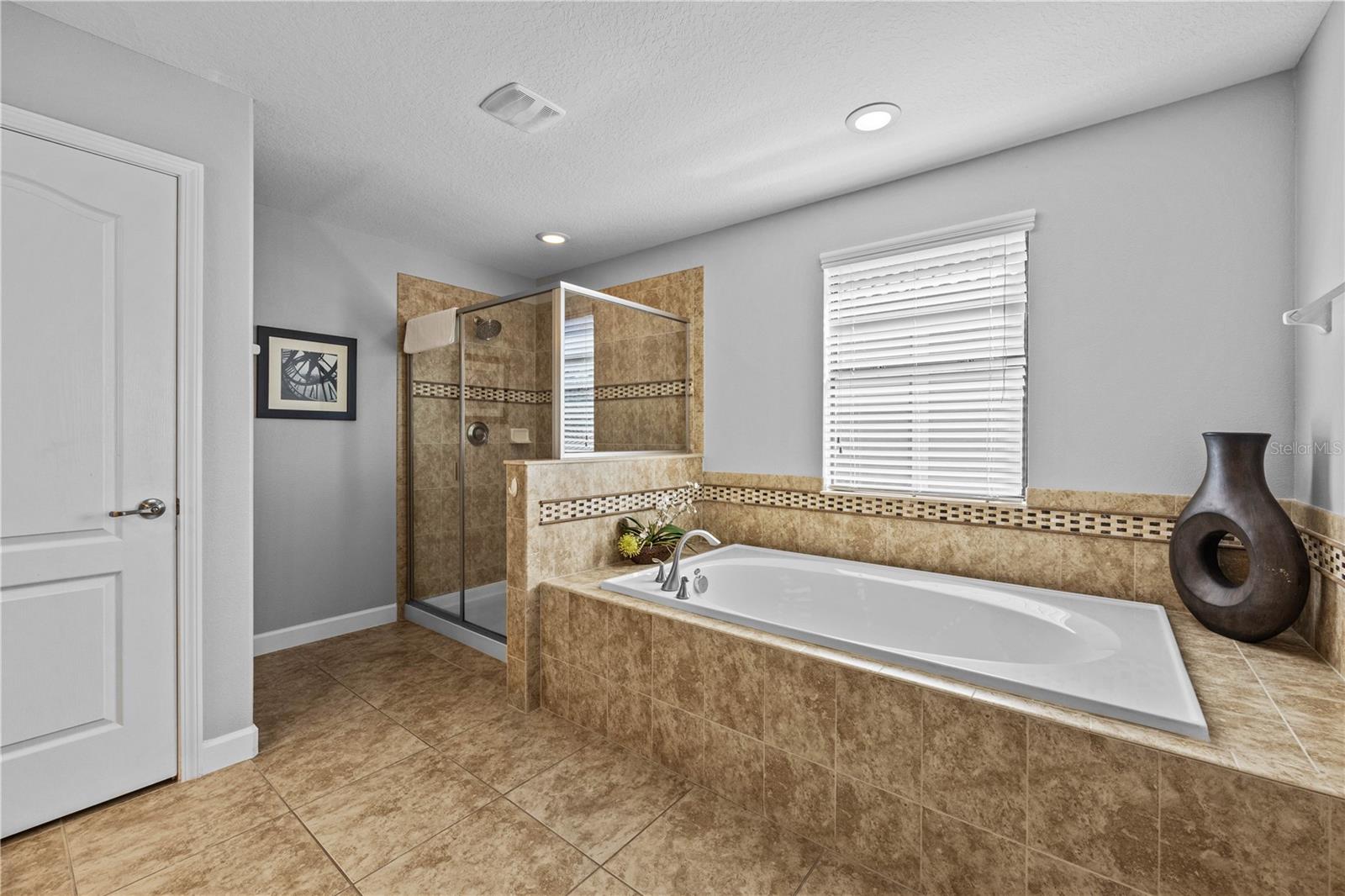 Image 31 of 54 For 9117 El Caro Lane